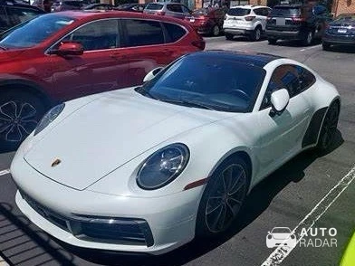 Porsche 992 Carrera MkI spotted in Chagrin Falls, United States