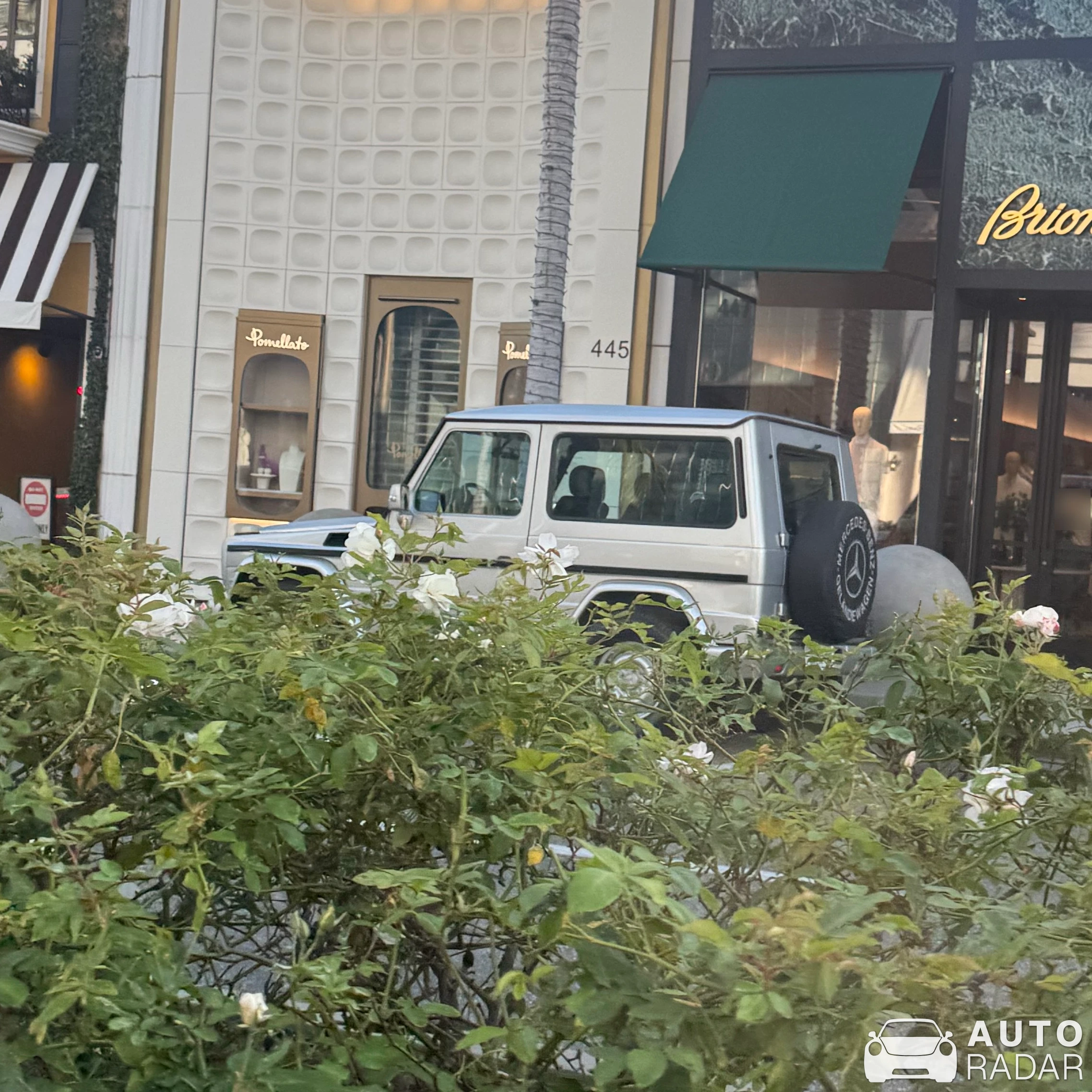 Mercedes-Benz 300GE SWB spotted in Beverly Hills
