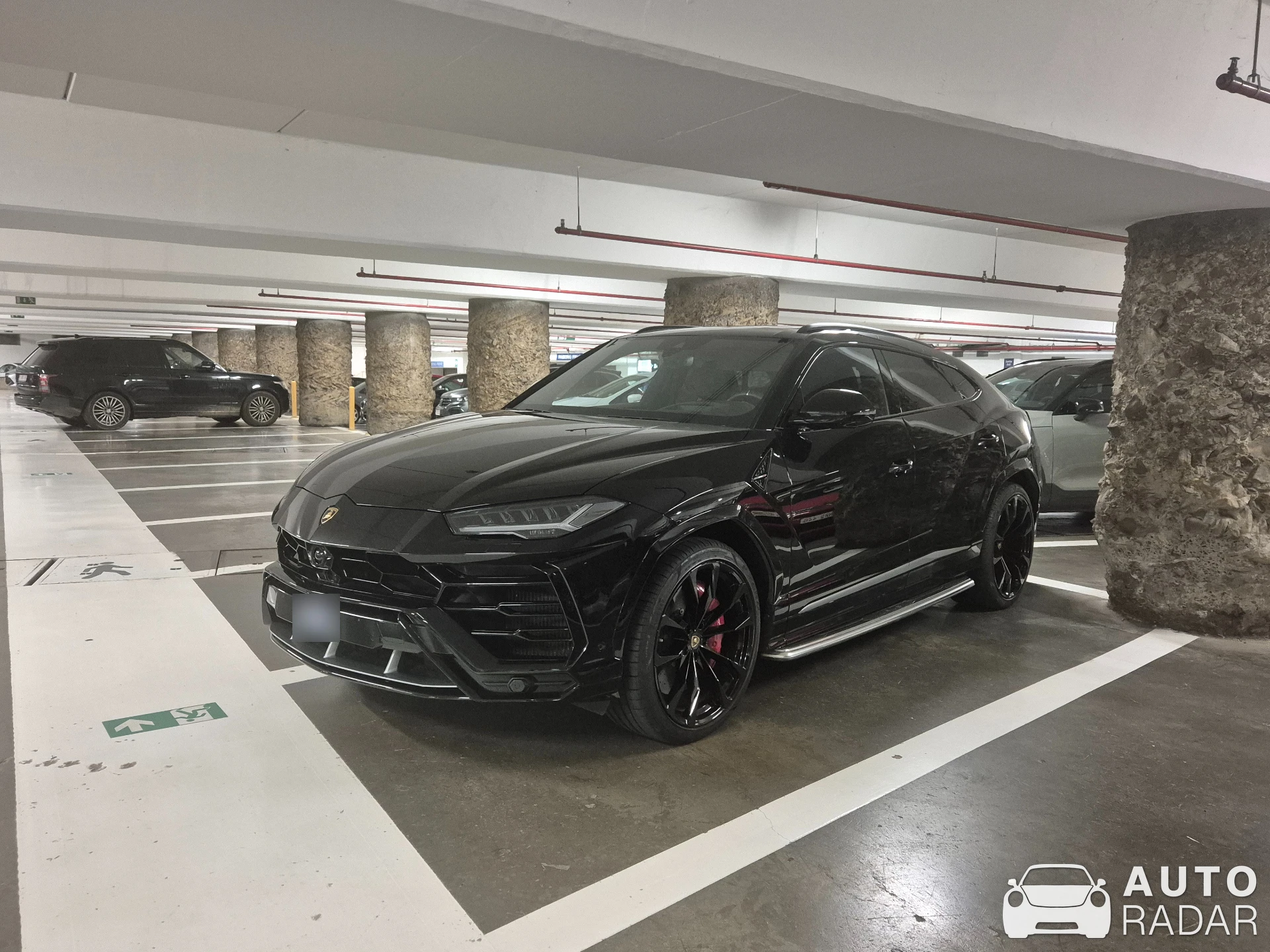 Lamborghini Urus spotted in Liège