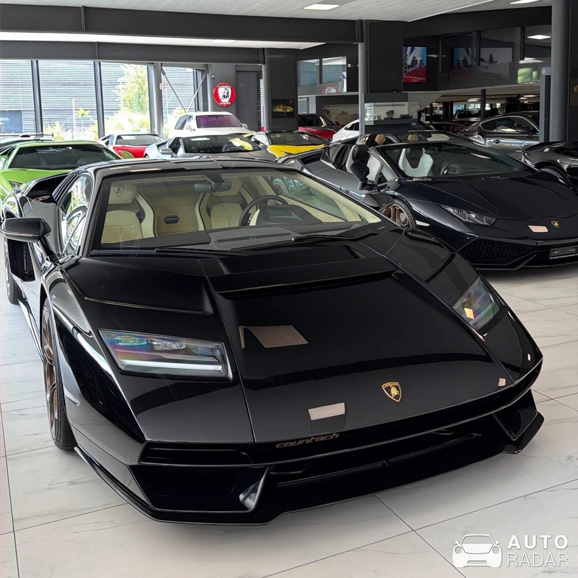Lamborghini Countach LPI 800-4 spotted in Porrentruy