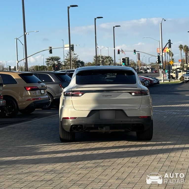 Porsche Cayenne Coupé Turbo spotted in Hawthorne, United States