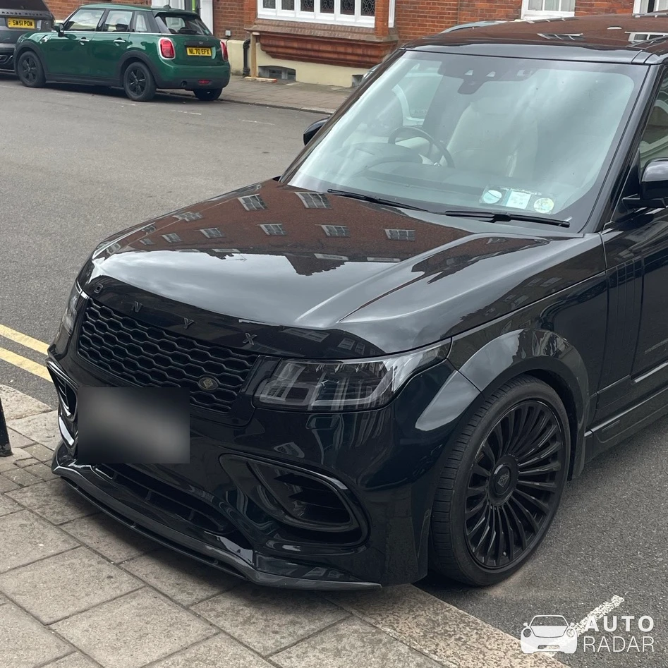 Land Rover Range Rover Onyx SVR 2018 spotted