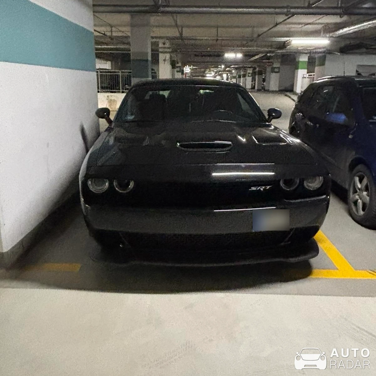 Dodge Challenger SRT 392 2015 spotted in Budapest