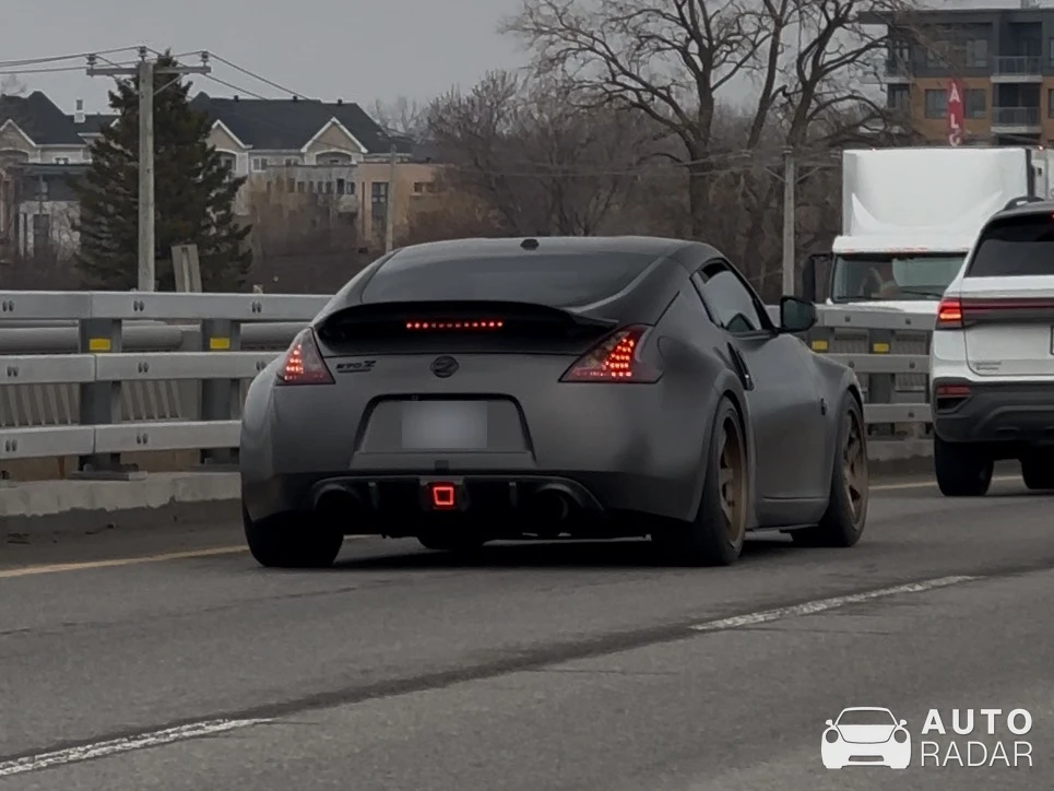 Nissan 370Z 50th Anniversary edition  spotted in Terrebonne