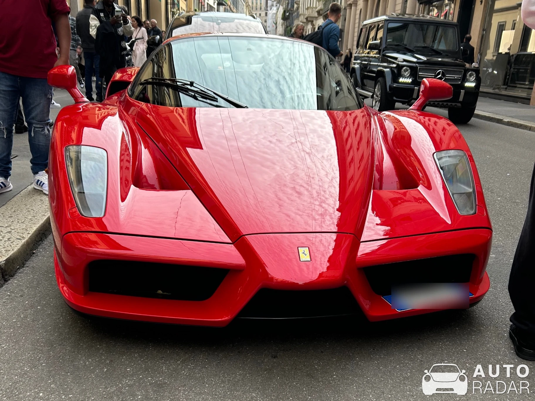 Ferrari Enzo spotted in Milano, Italia