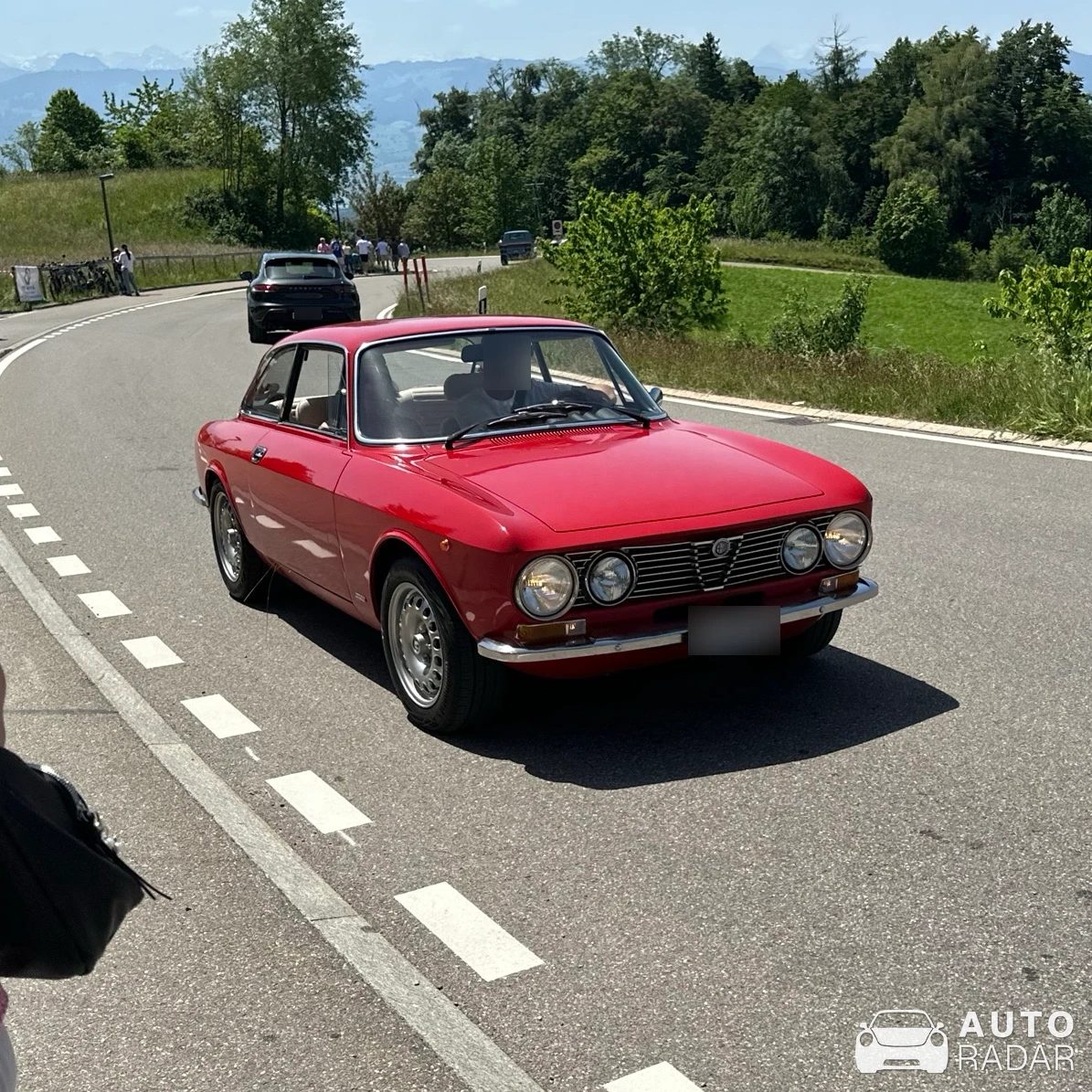 Alfa Romeo 2000 GTV spotted in Dürnten