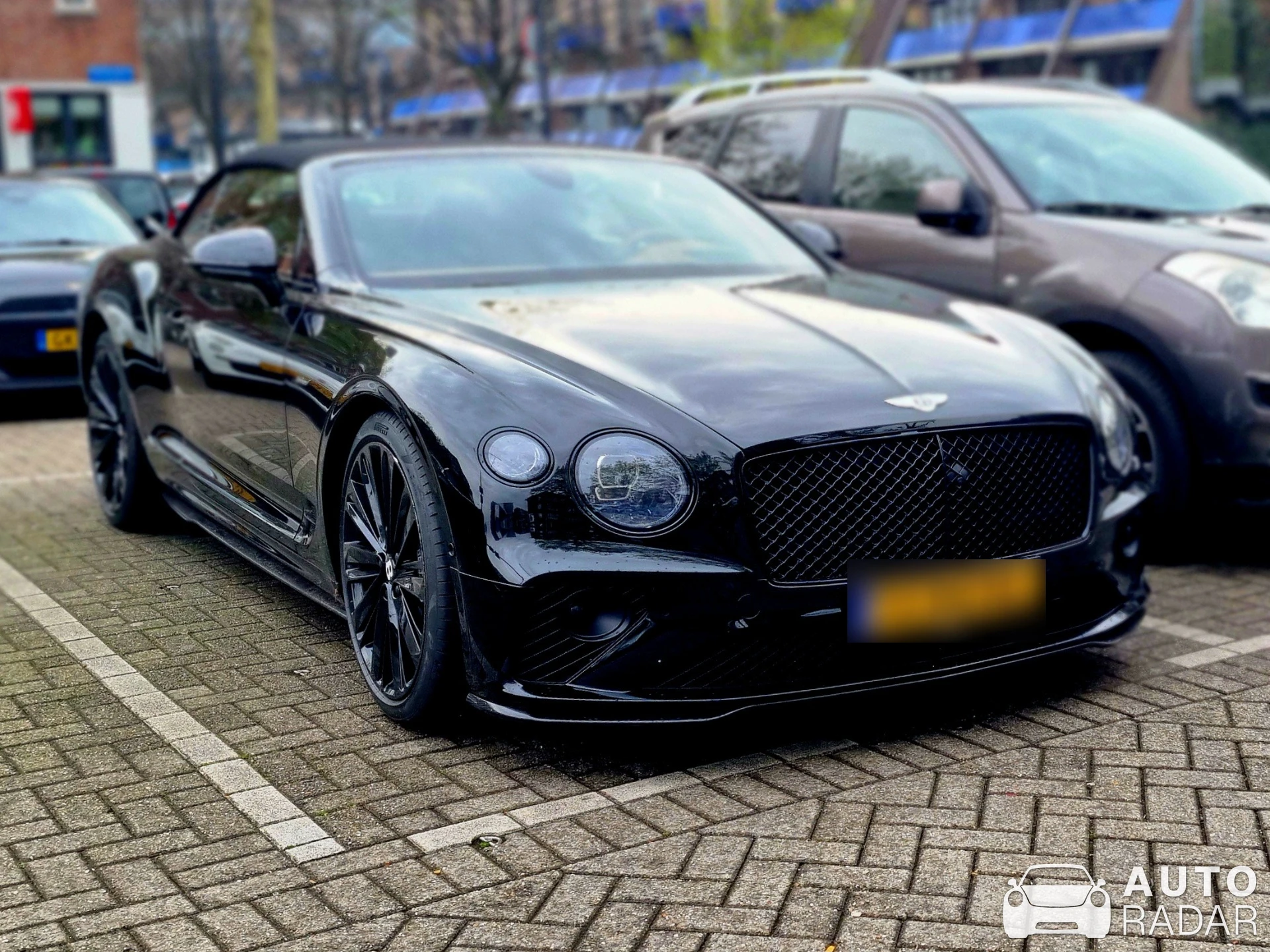 Bentley Continental GTC Speed 2021 spotted in Rotterdam
