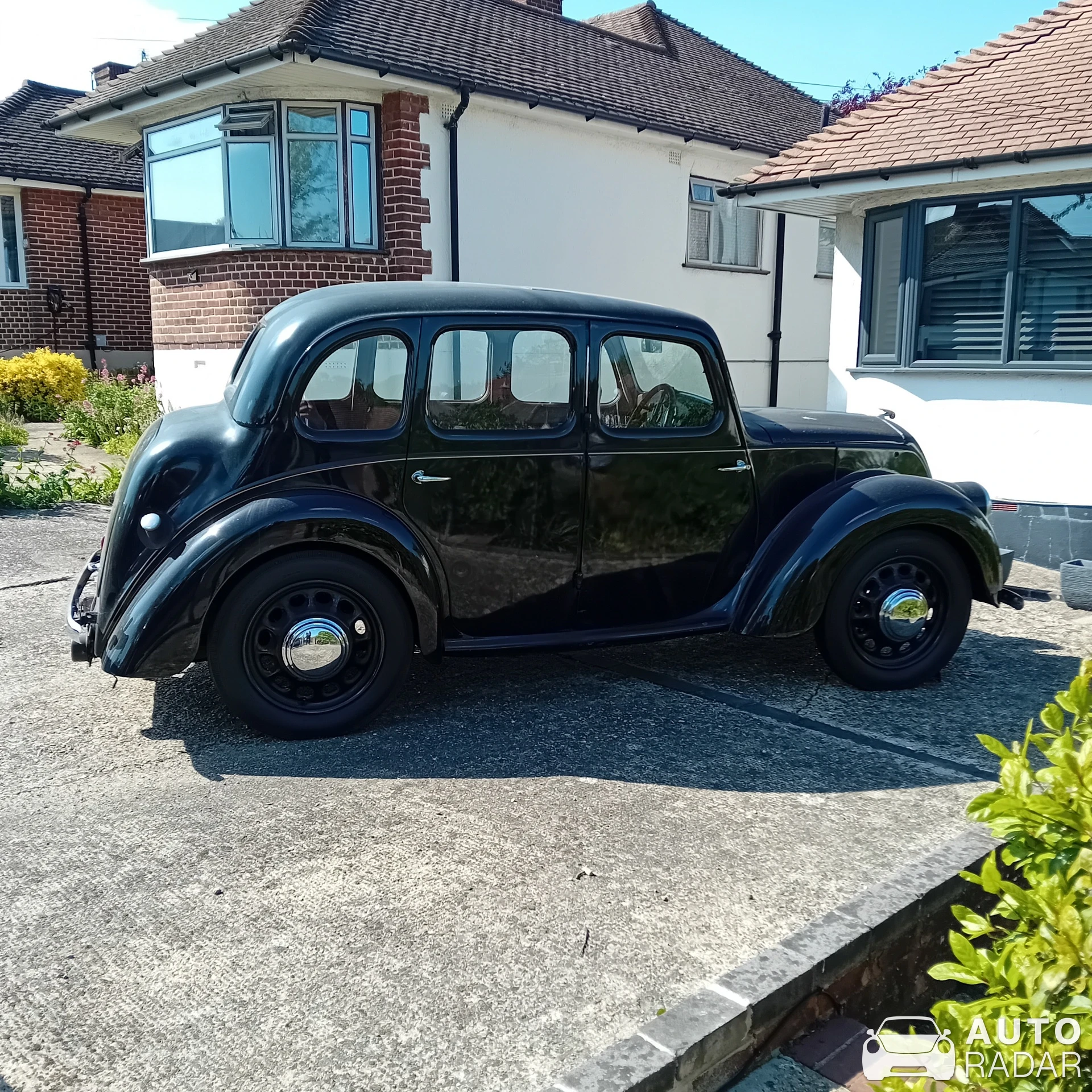 Morris Minor 8 Series E Tourer spotted in Orpington