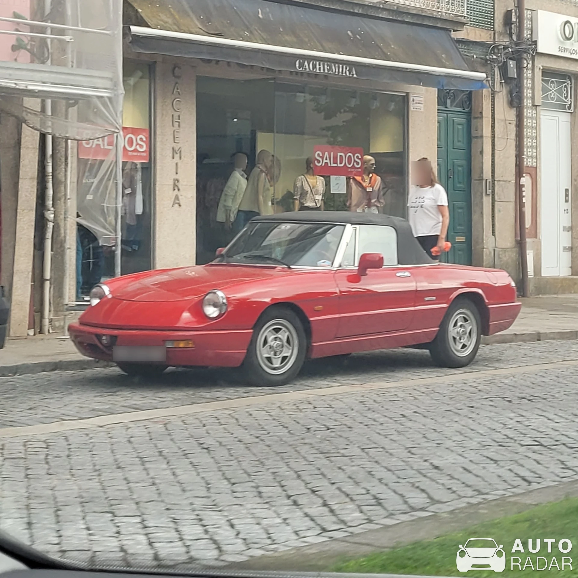 Alfa Romeo Spider S4 spotted in Penafiel