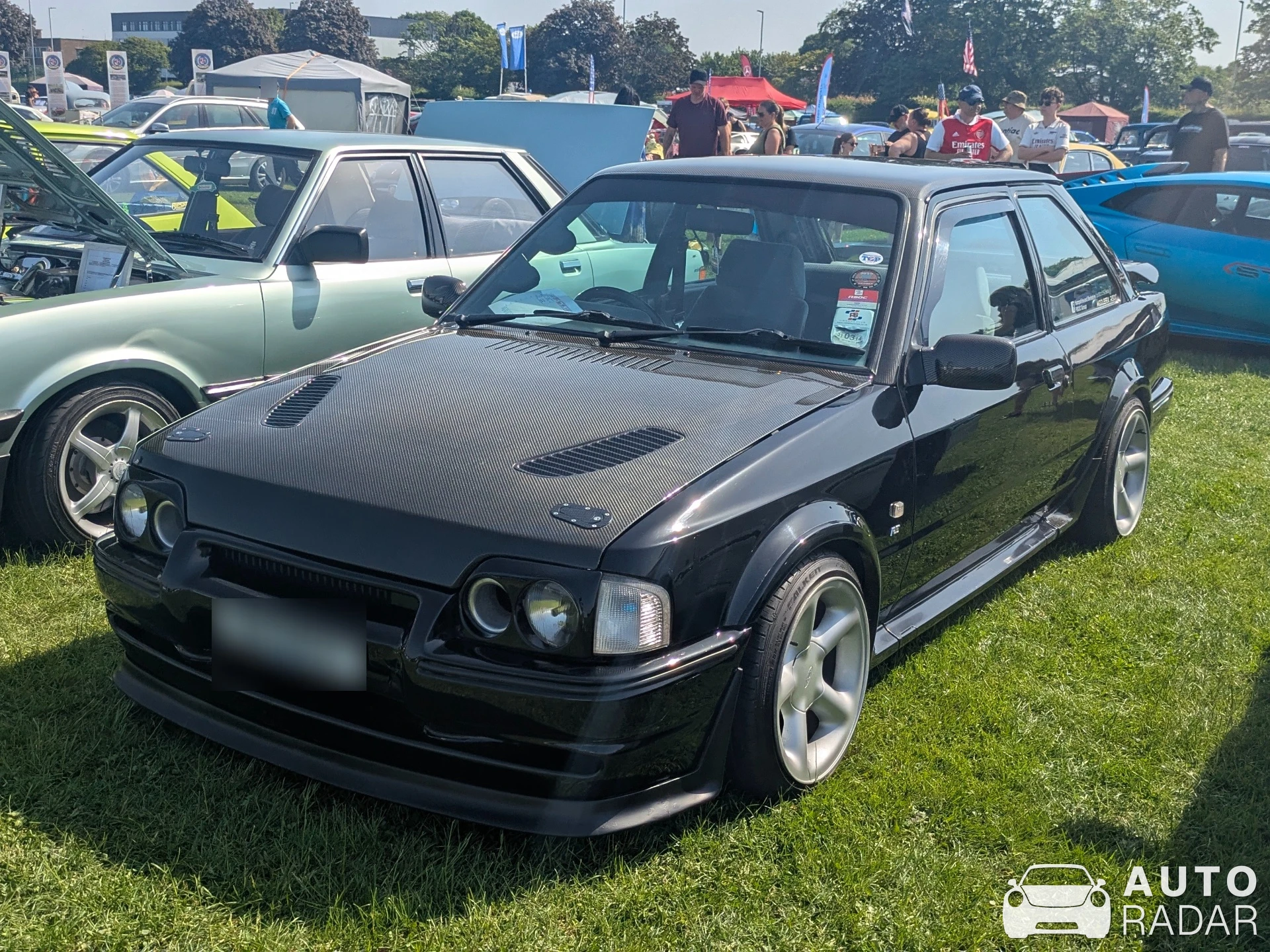 Ford Escort RS Turbo spotted in Enfield