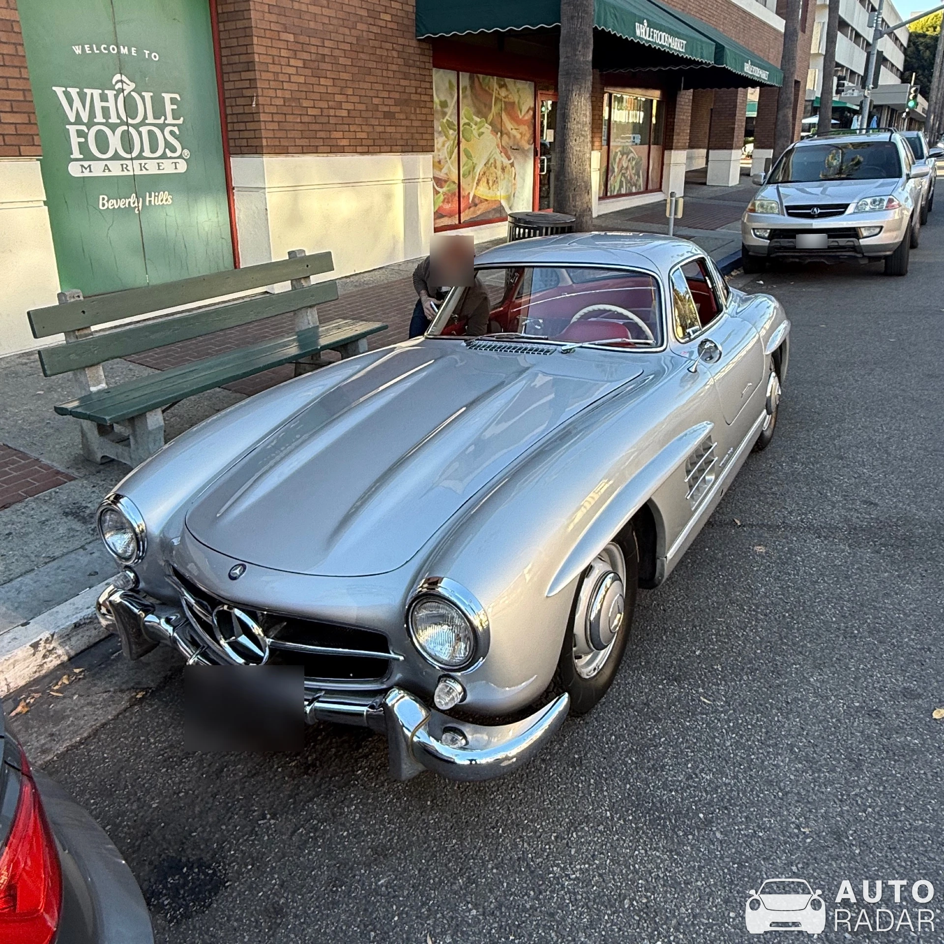 Mercedes-Benz 300SL Gullwing spotted in Beverly Hills, United States