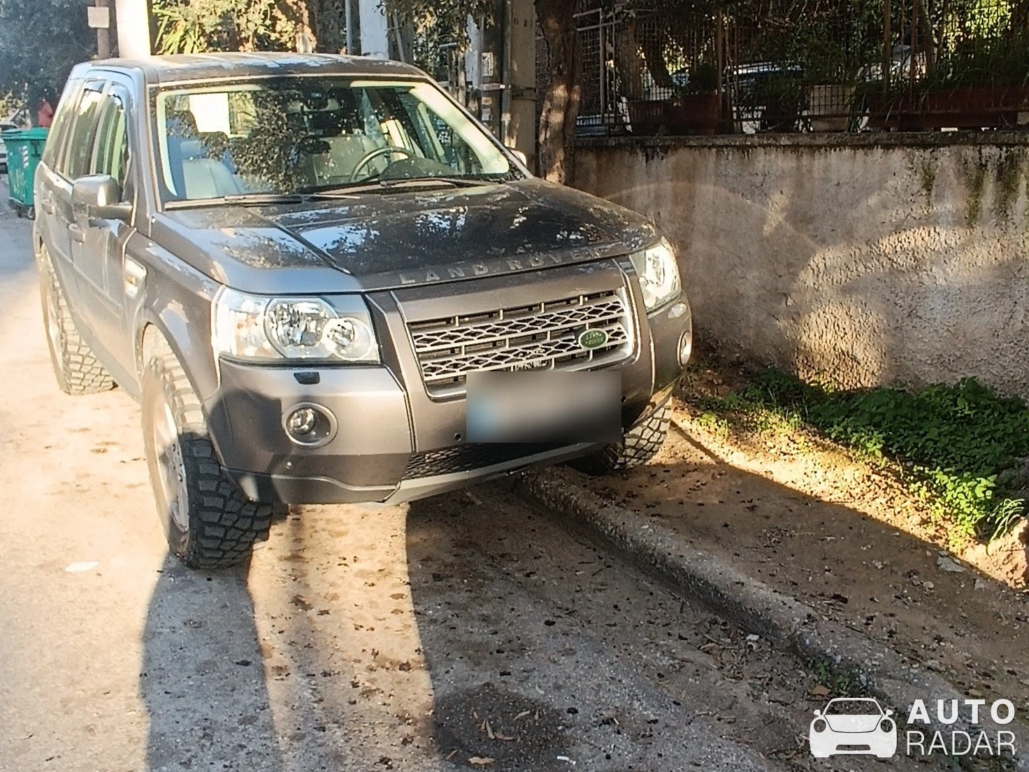 Land Rover Freelander spotted in Άγιος Δημήτριος Αττικής