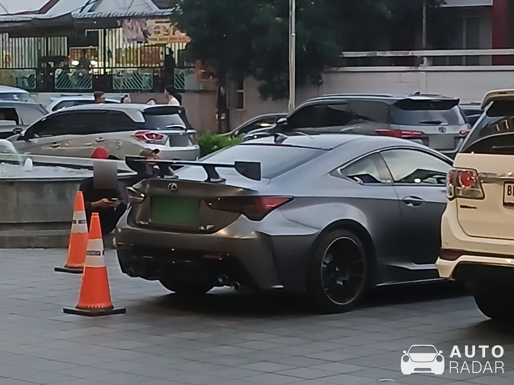 Lexus RC F Track Edition spotted in Batam