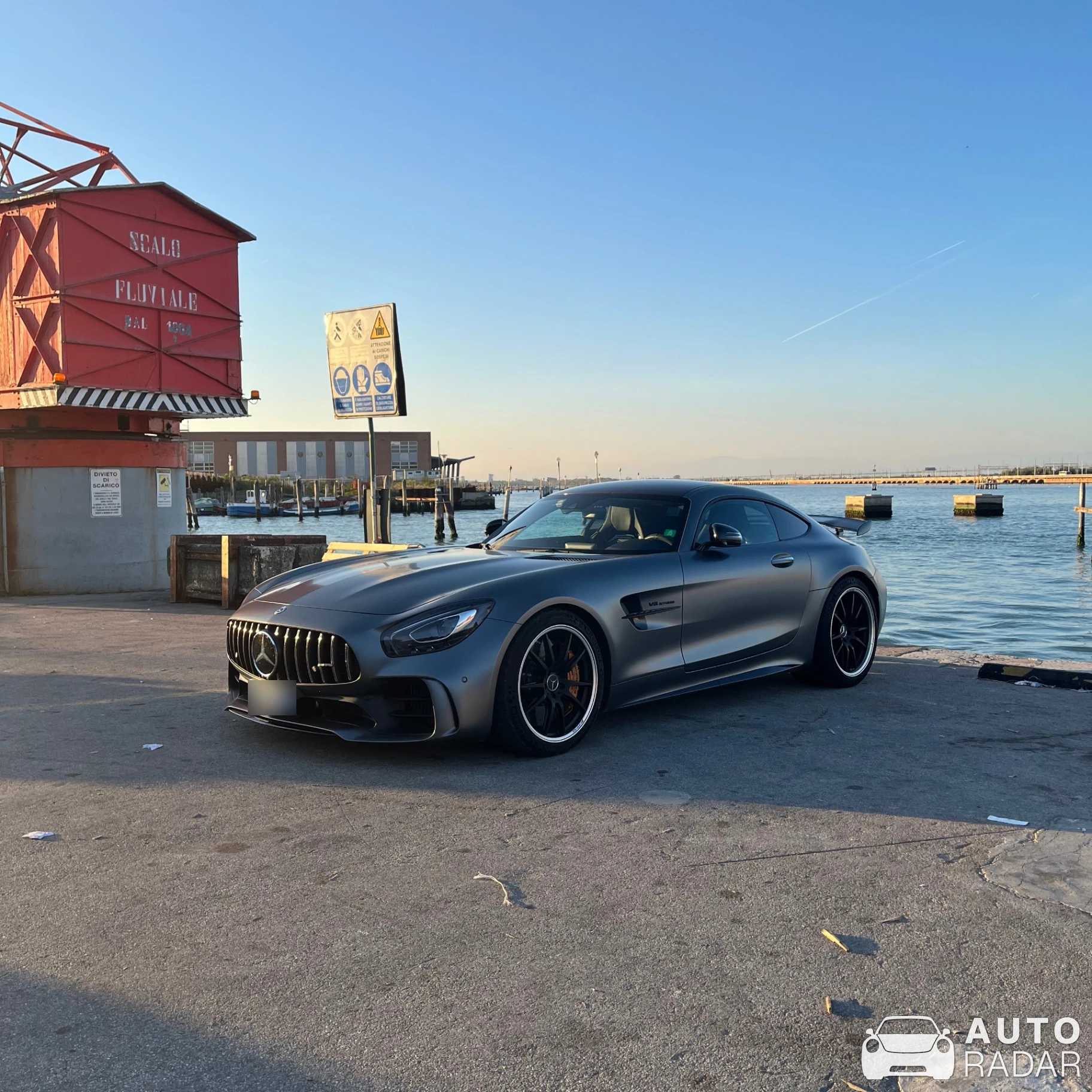 Mercedes-AMG GT R C190 spotted in Venezia, Italia