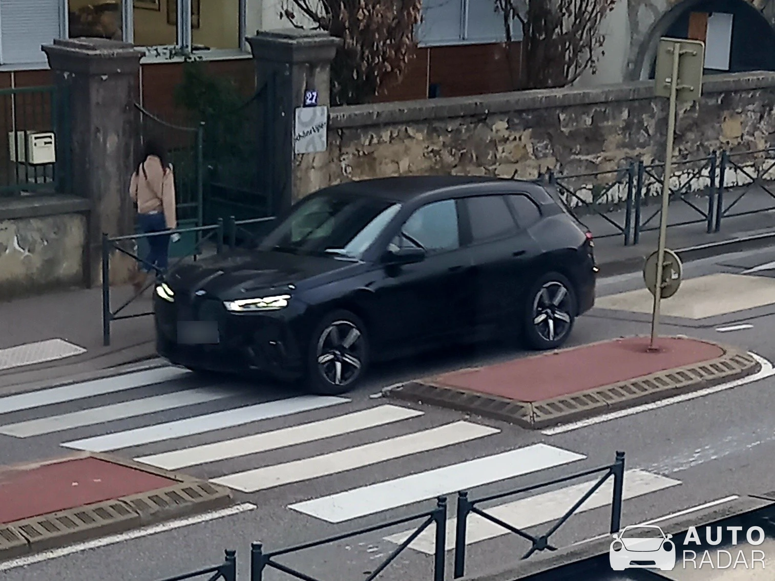 BMW iX i20 spotted in Annecy