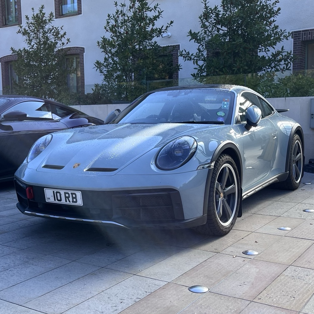 Porsche 911 Dakar
