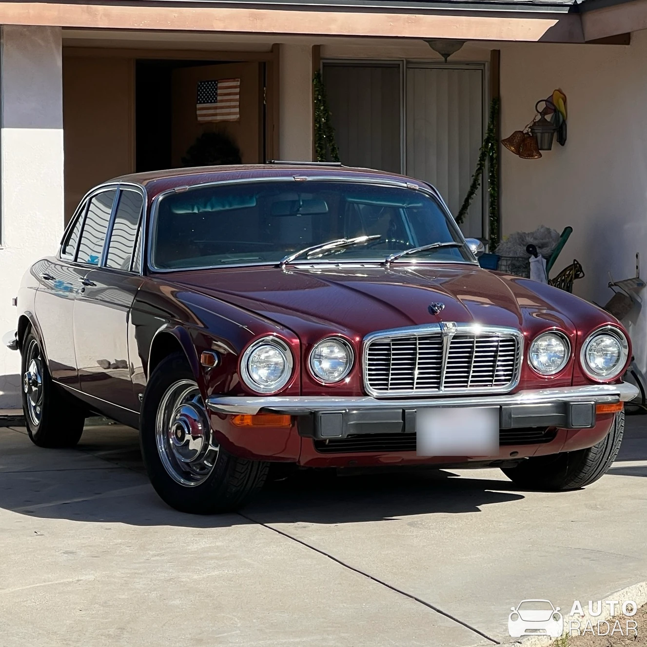 Jaguar XJ12 spotted in Camarillo