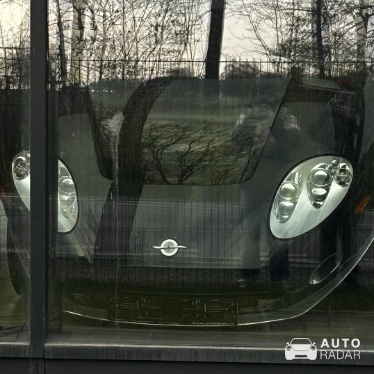 Spyker C8 Spyder spotted