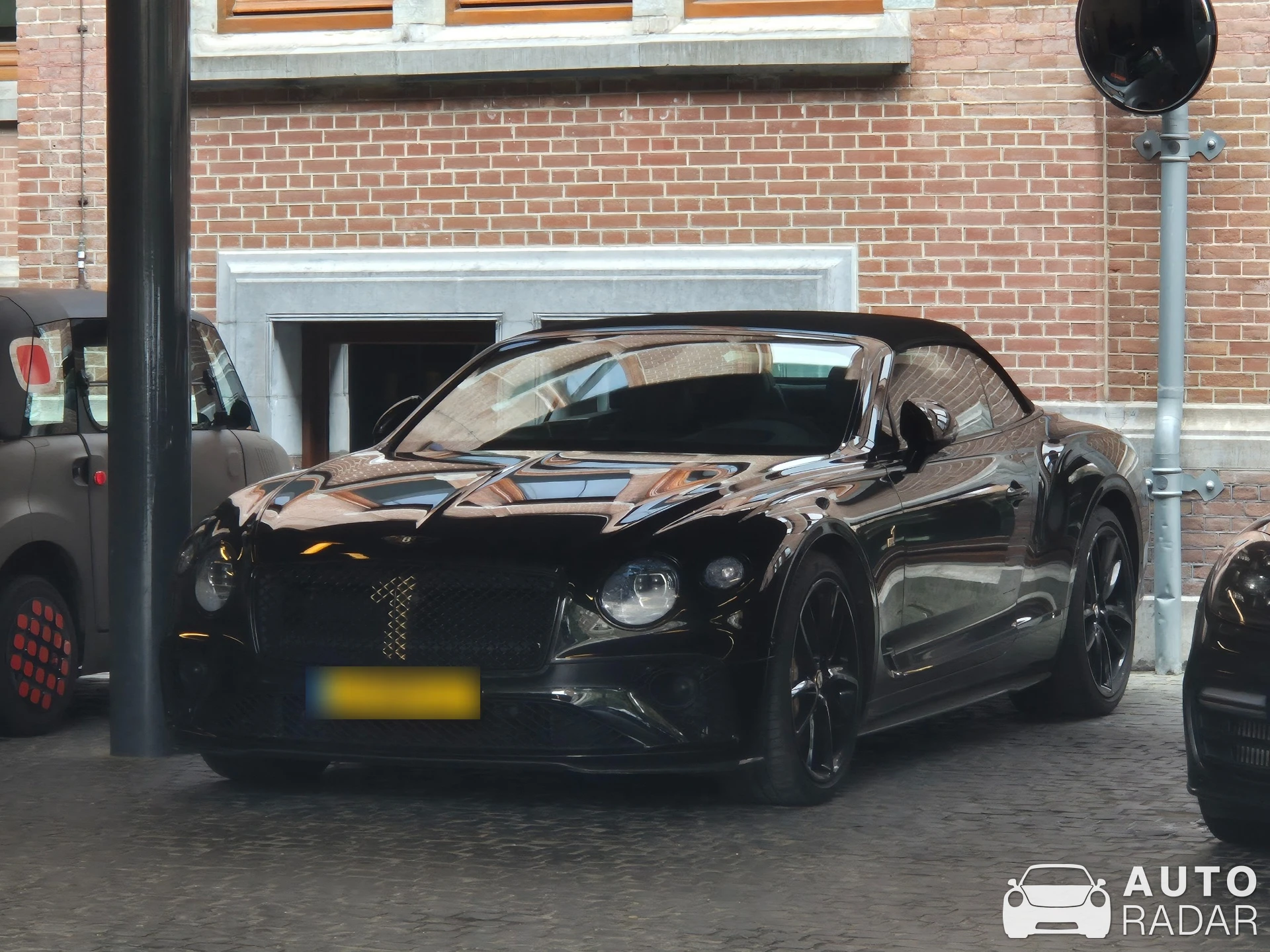 Bentley Continental GTC 2018 Number 1 Edition spotted in Amsterdam