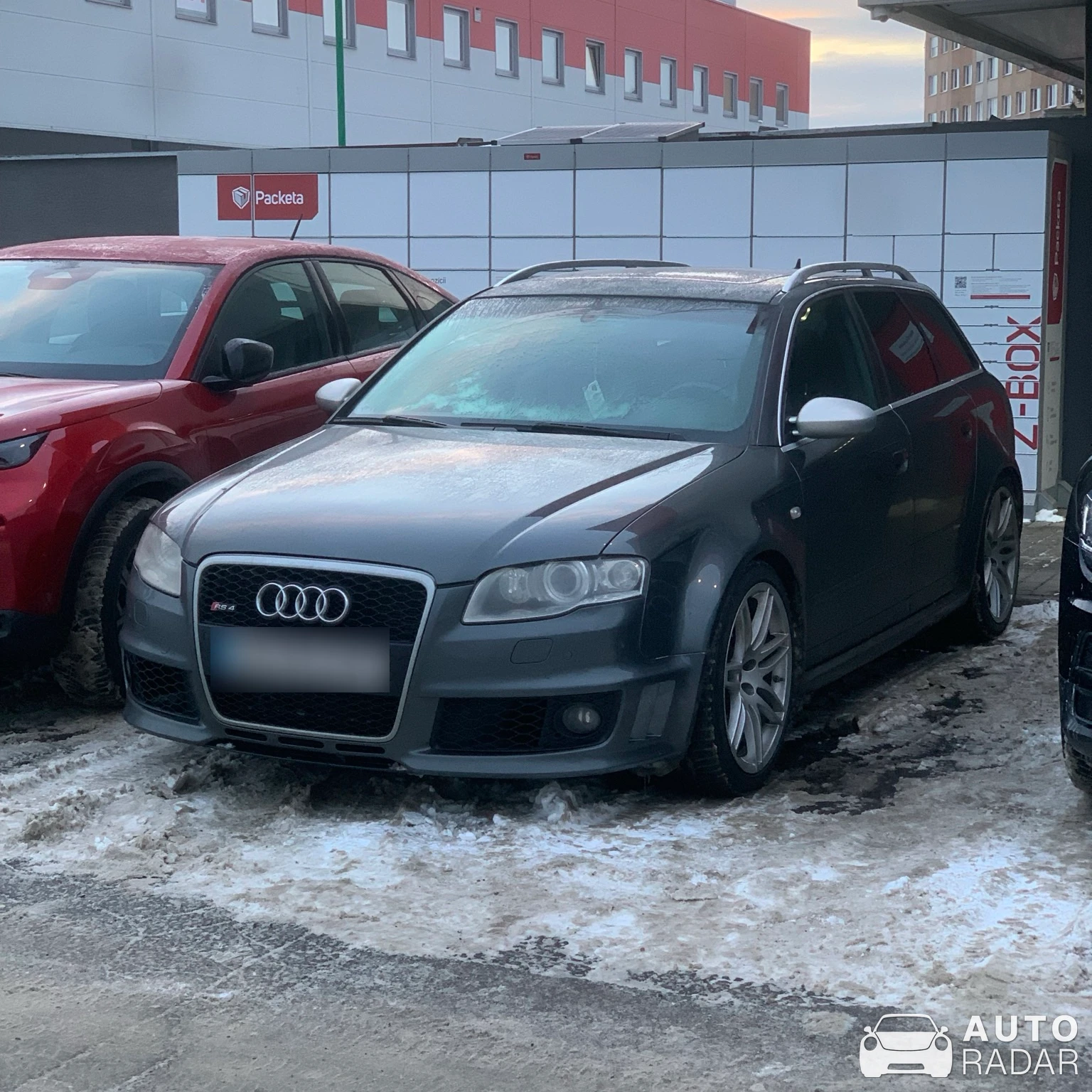 Audi RS4 Avant B7 spotted in Dargovských hrdinov, Slovensko