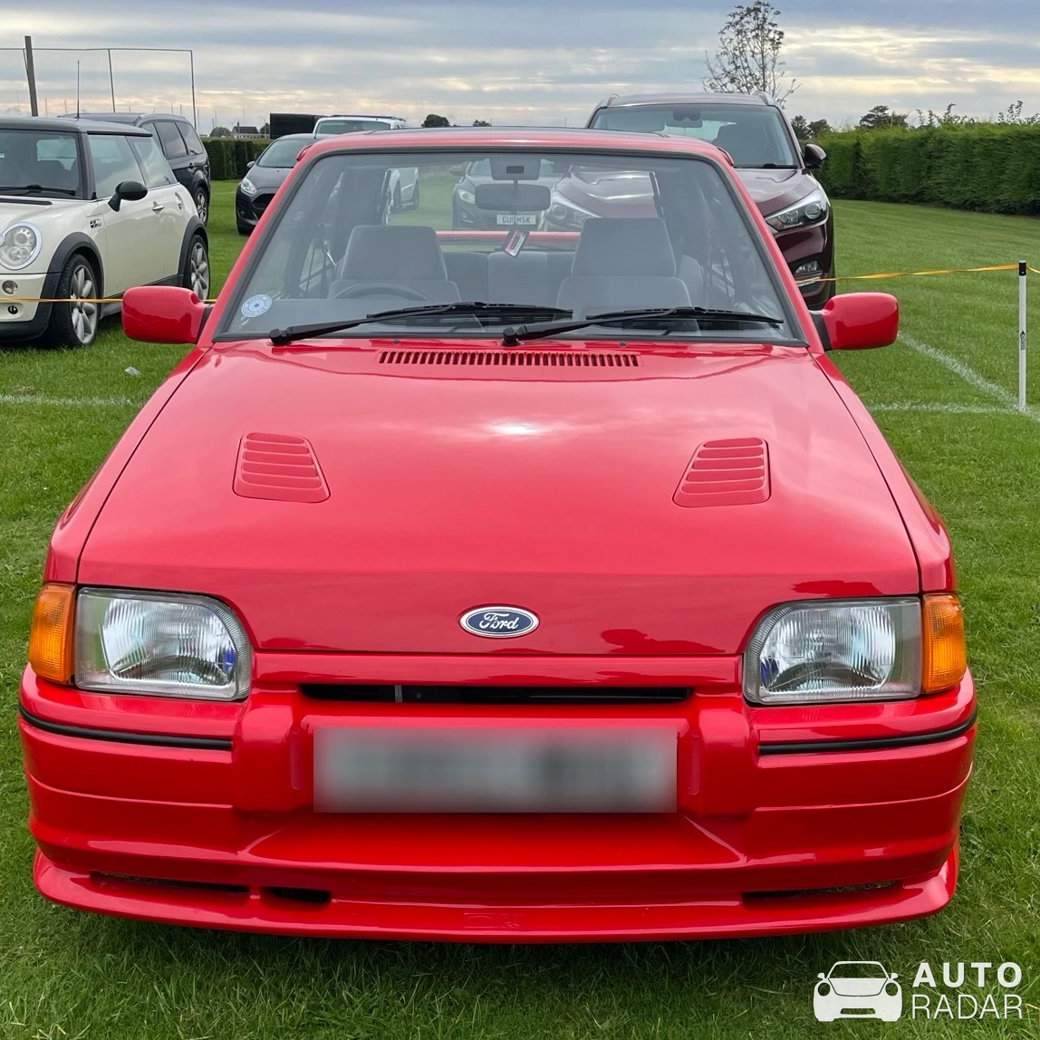 Ford Escort RS Turbo spotted in Boston