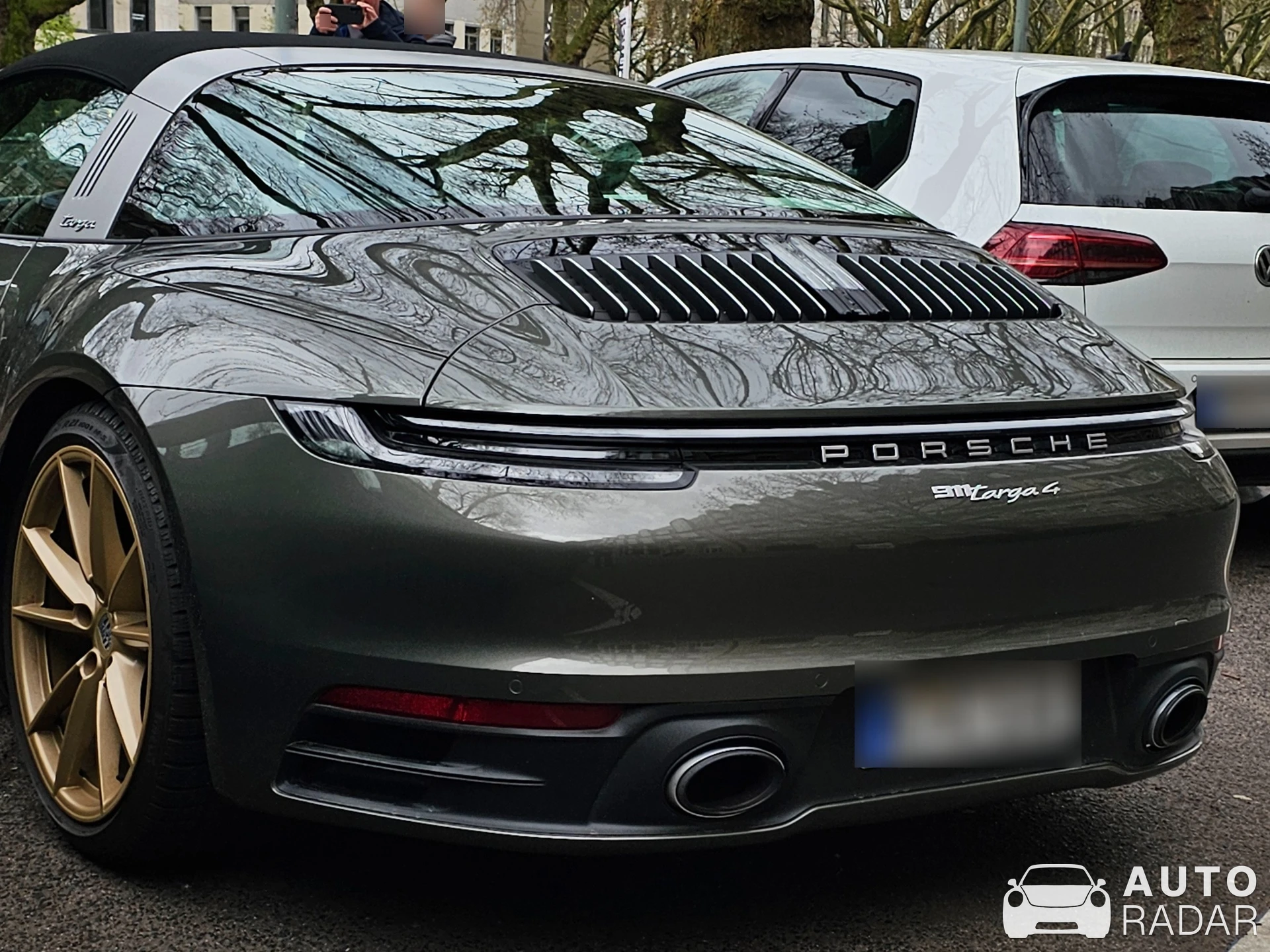 Porsche 992 Targa 4 MkI spotted in Düsseldorf