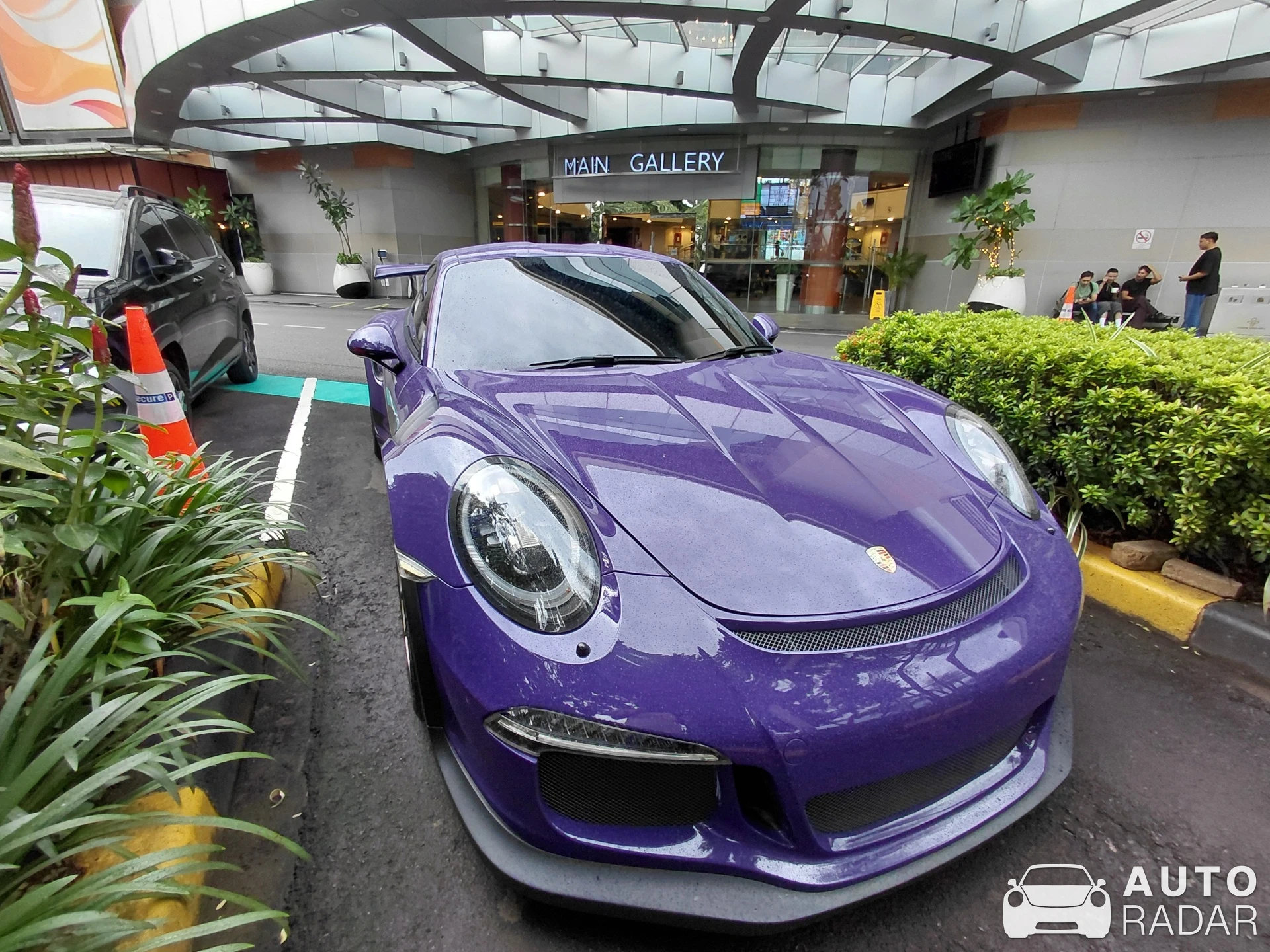 Porsche 991 GT3 RS MkI spotted in Jakarta, Indonesia