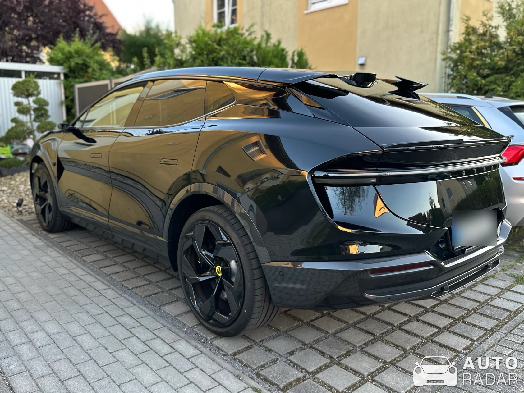 Lotus Eletre R spotted in Glienicke/Nordbahn