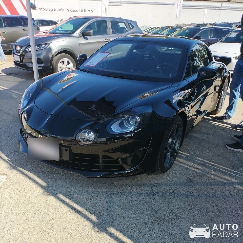 Alpine A110 GT 2022 spotted in Bari, Italy