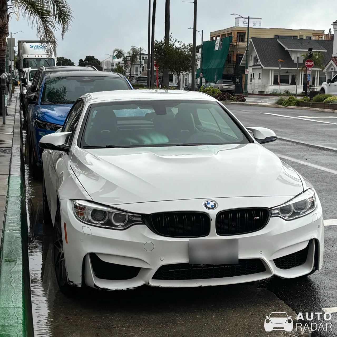 BMW M4 F82 Coupé spotted in Hermosa Beach, United States