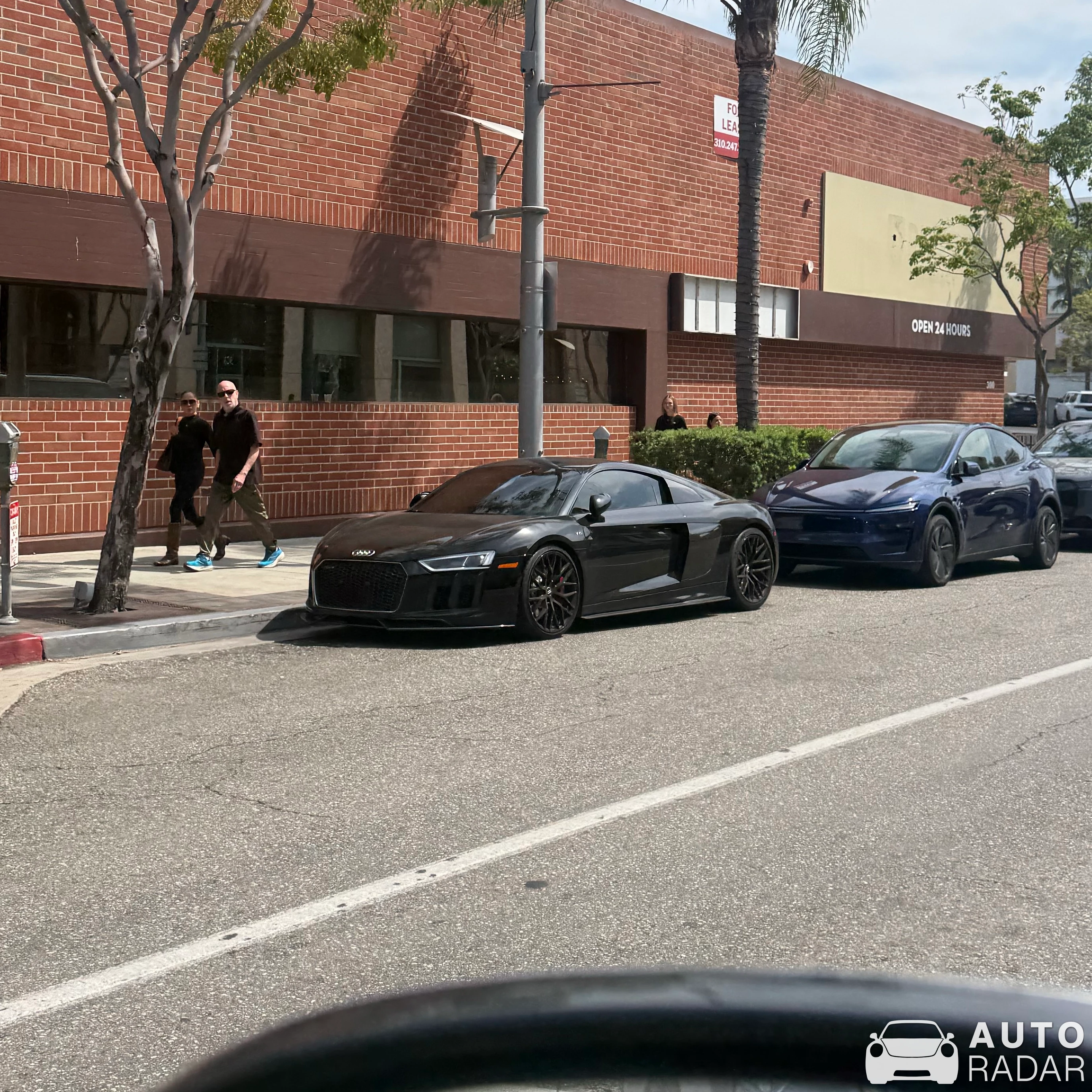 Audi R8 V10 Plus spotted in Beverly Hills