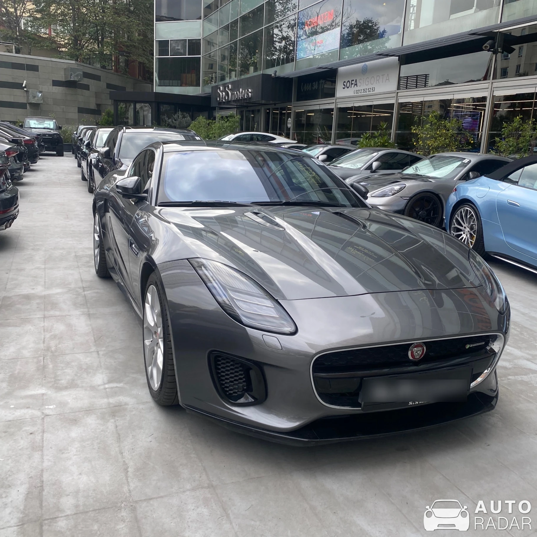 Jaguar F-Type P380 Coupé spotted in Şişli, Türkiye