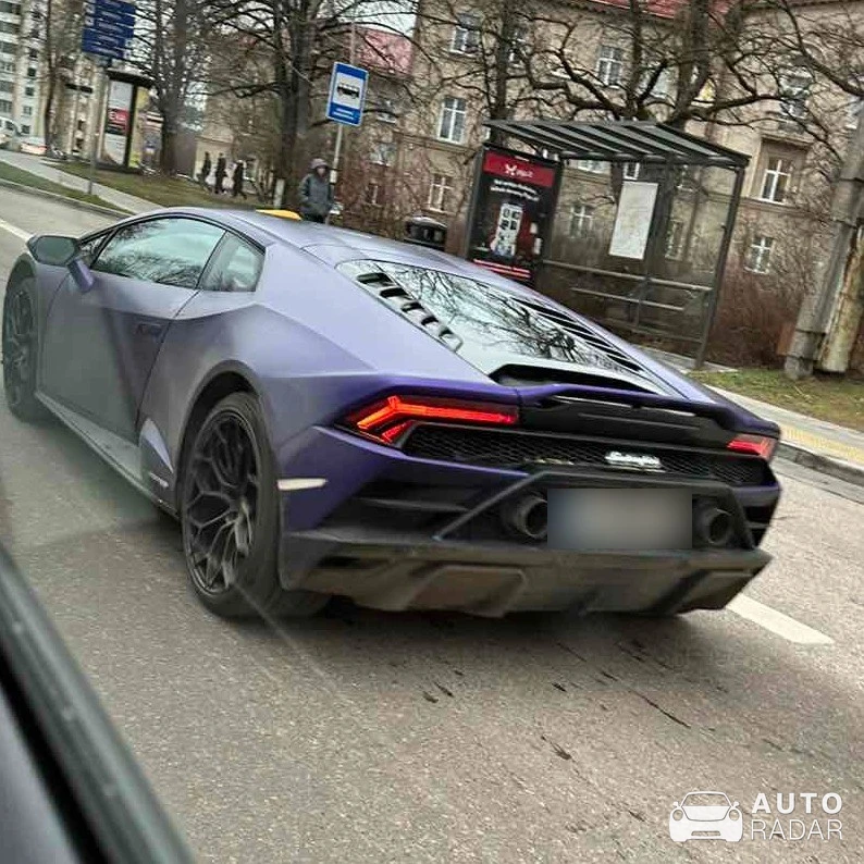 Lamborghini Huracán LP610-4 spotted in Vilnius, Lithuania
