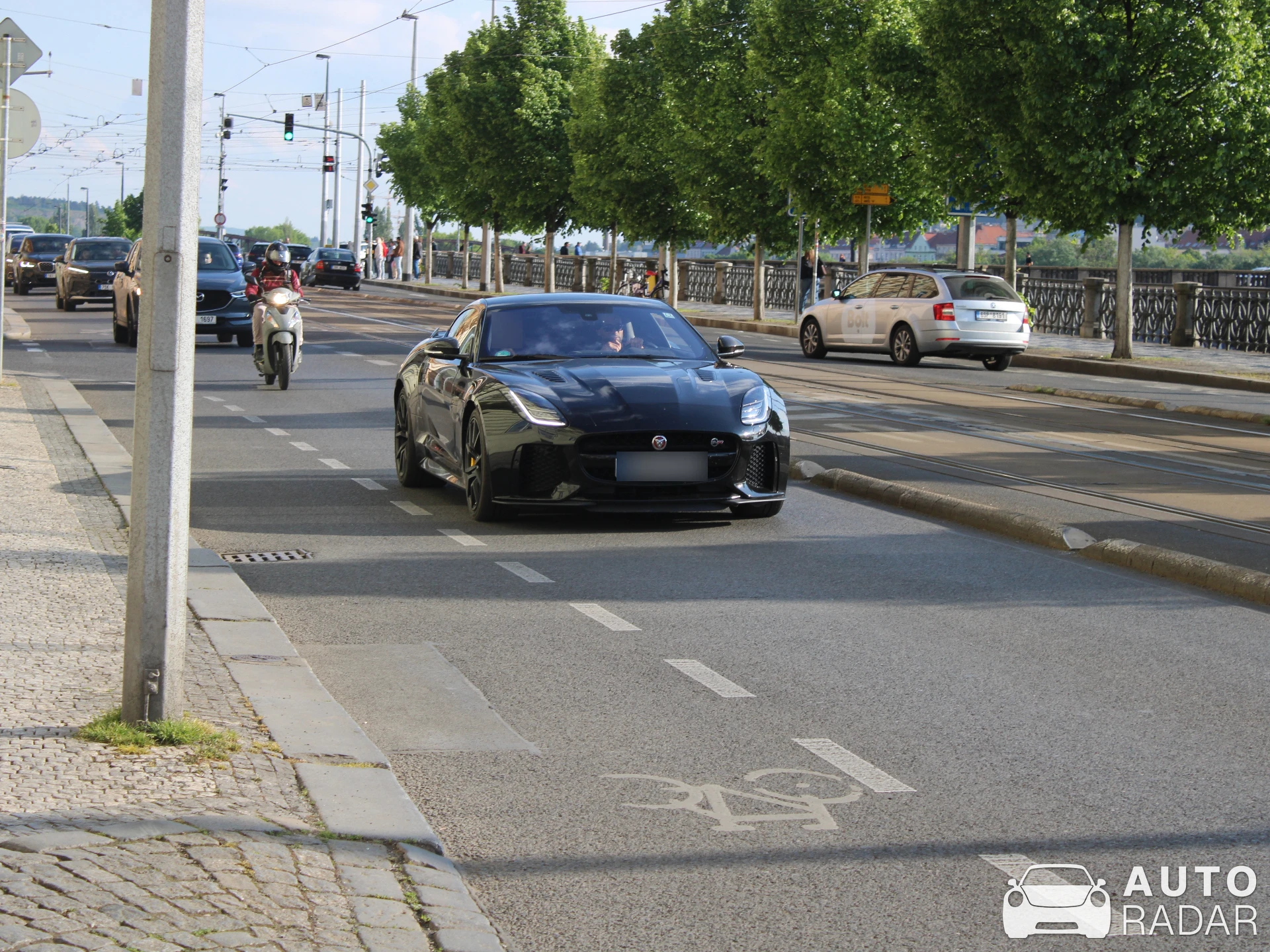 Jaguar F-Type SVR Coupé spotted in Praha