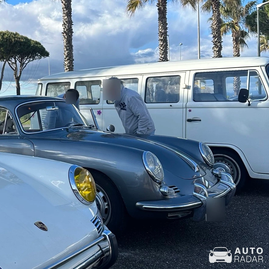 Porsche 356 C spotted in Palavas-les-Flots