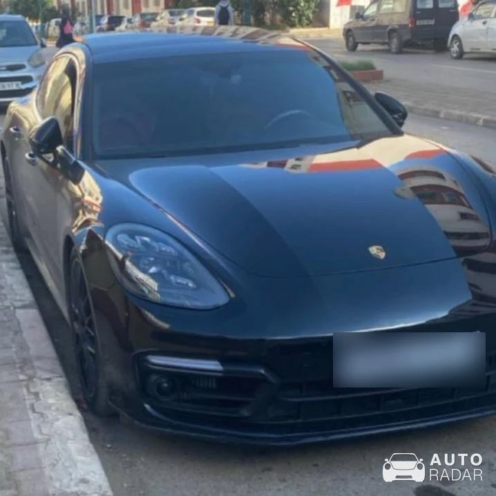 Porsche 970 Panamera S spotted in El Harrach, Algeria