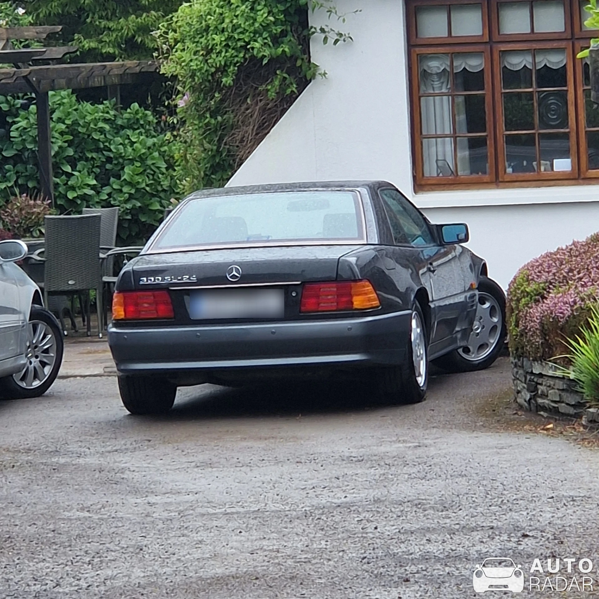 Mercedes-Benz 300SL-24 R129 spotted in Kilbrogan