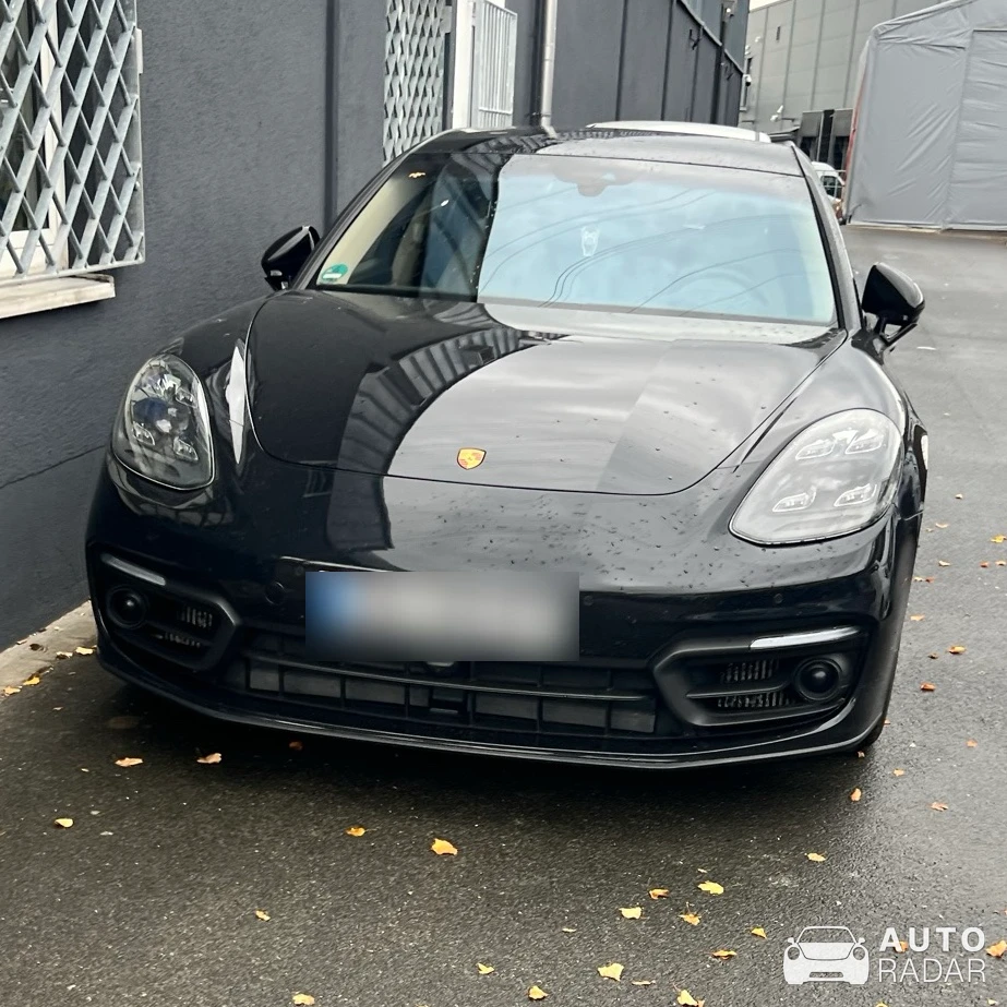 Porsche 971 Panamera 4S spotted in Naumburg (Saale)