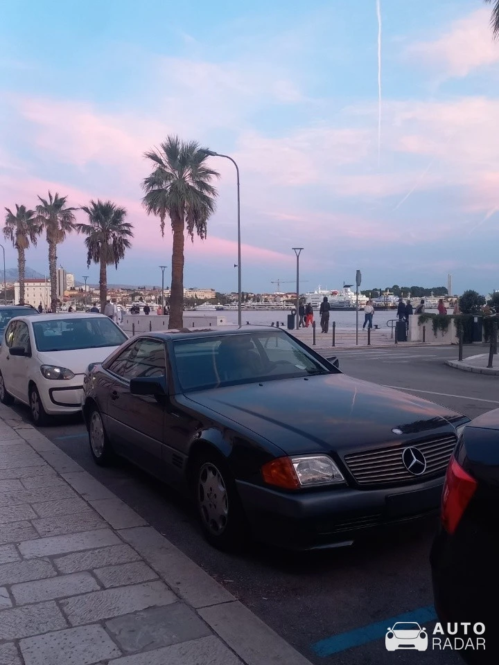 Mercedes-Benz 300SL-24 R129 spotted in Split