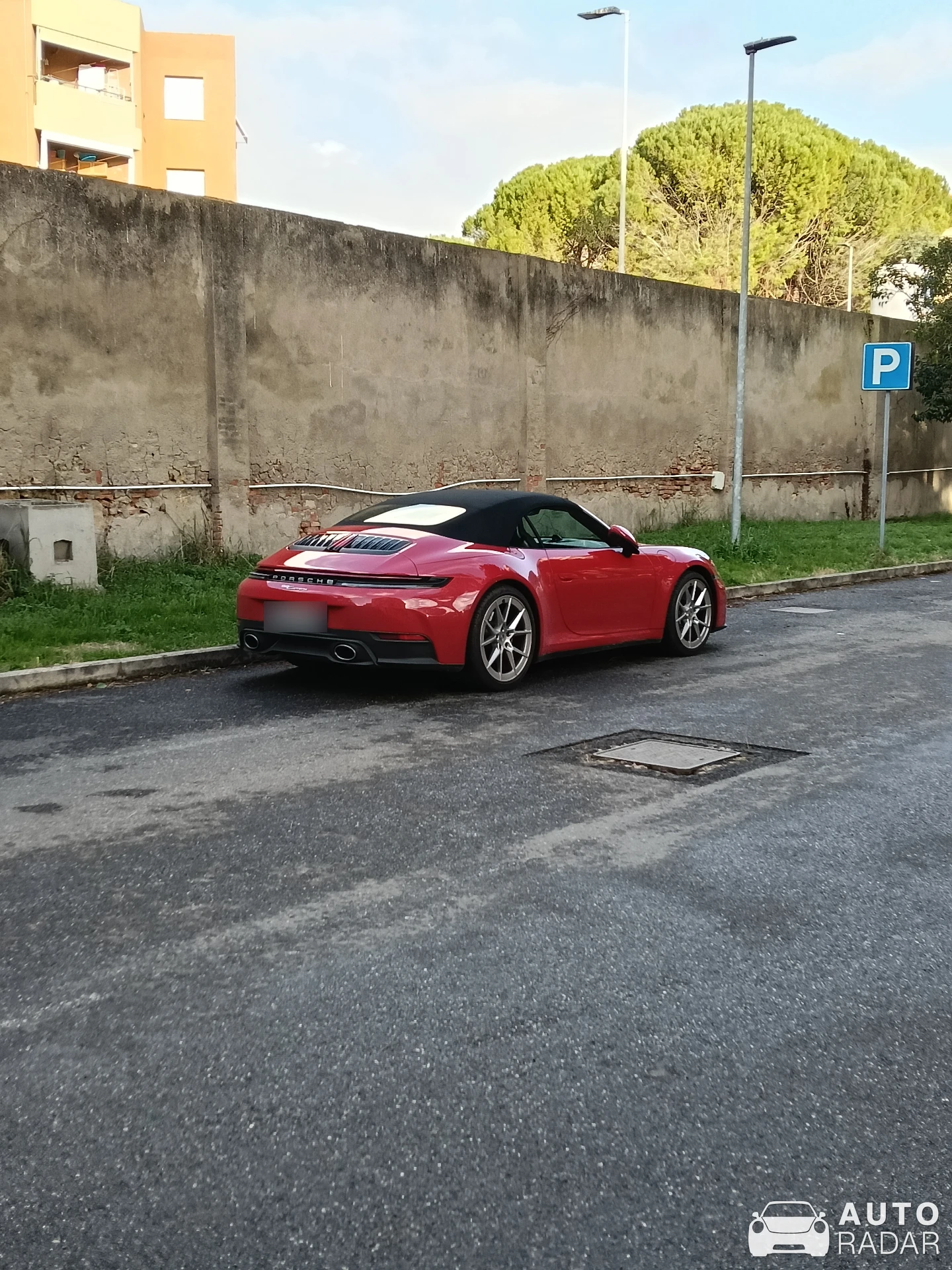 Porsche 992 Carrera Cabriolet MkI spotted in Livorno, Italy