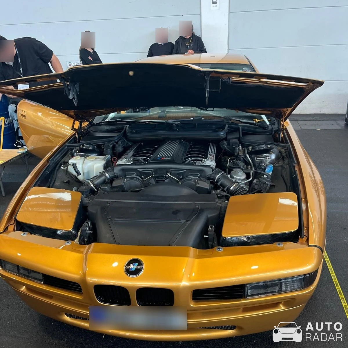 BMW 850CSi E31 spotted in London