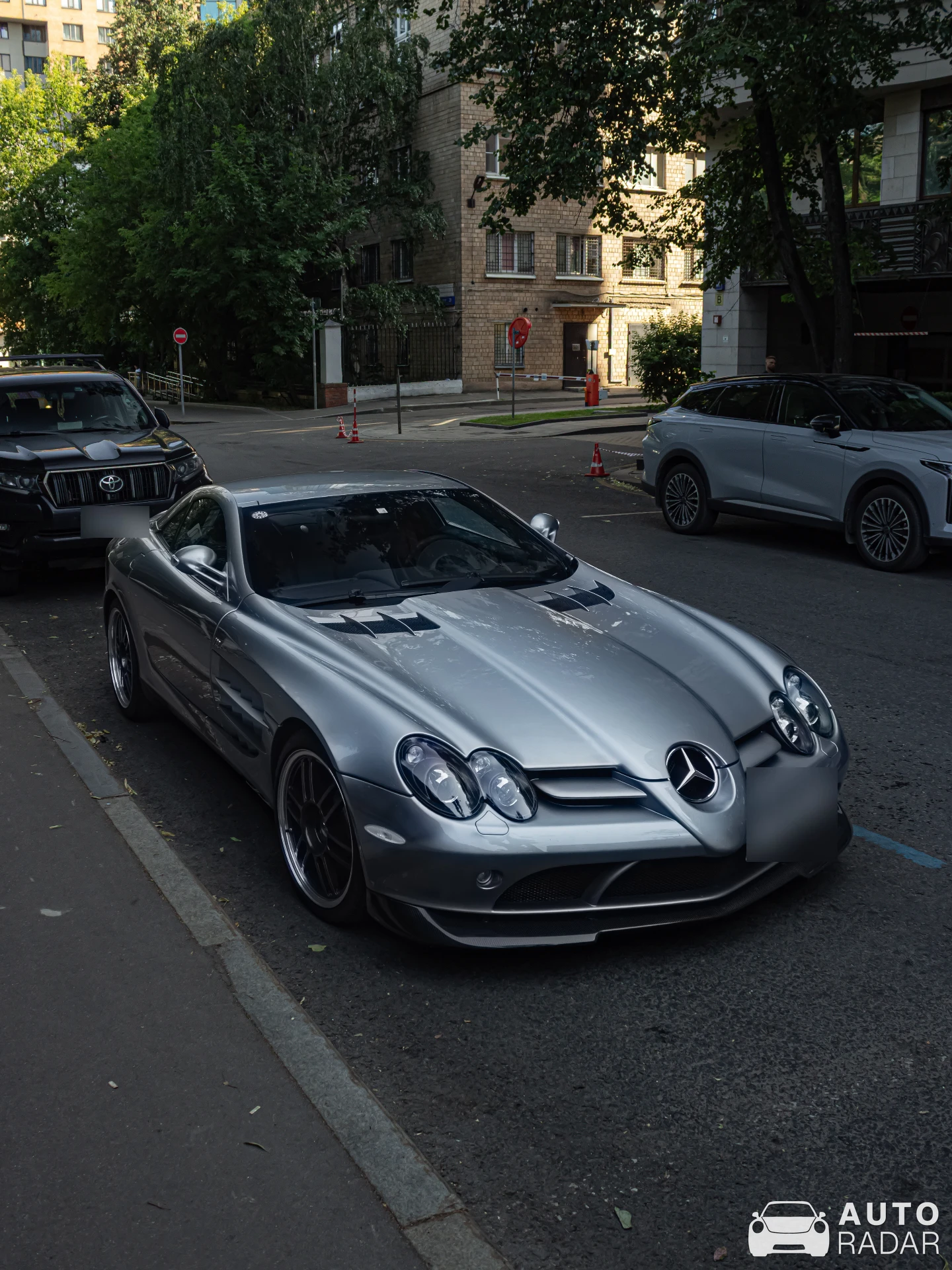 Mercedes-Benz SLR McLaren 722 Edition spotted in Moscow