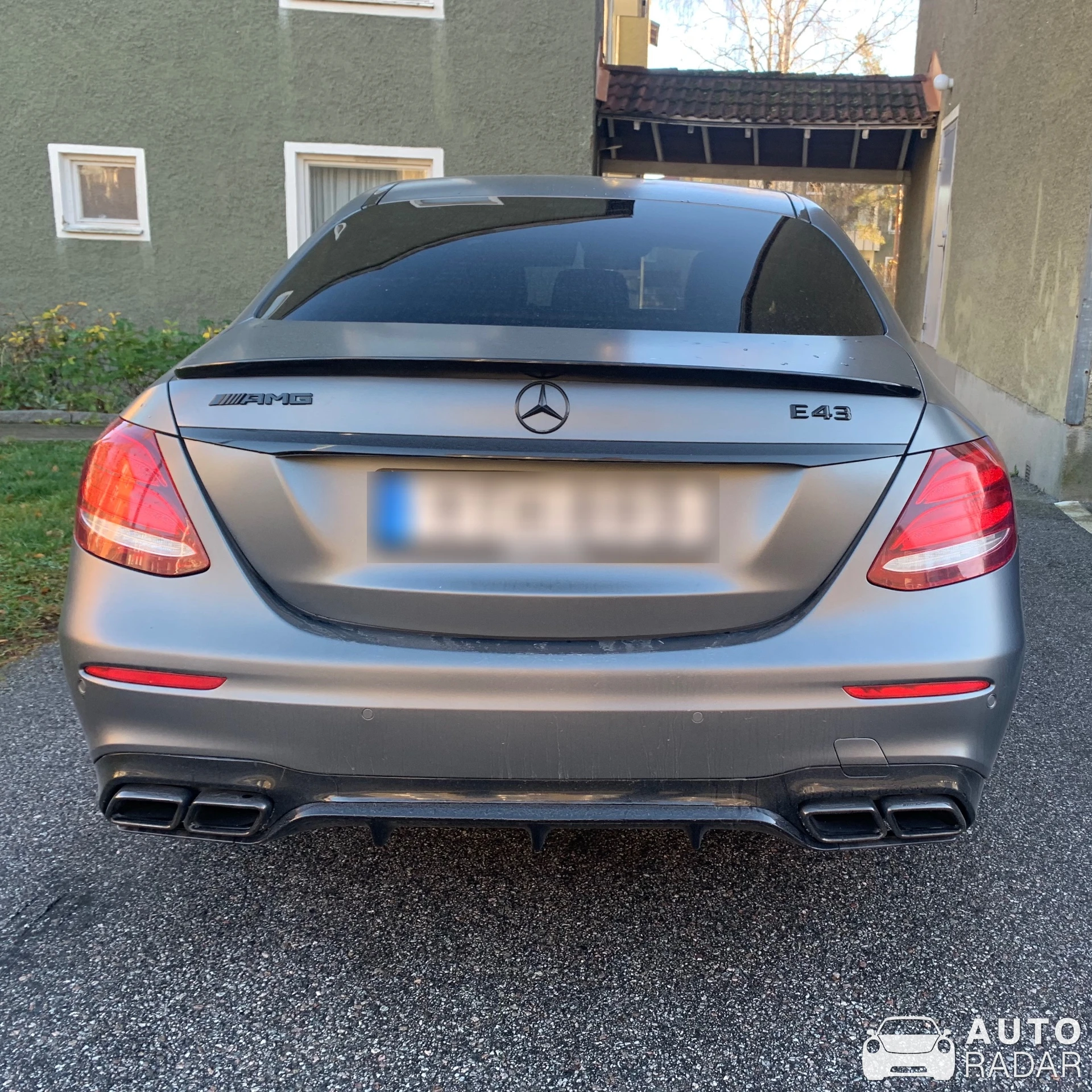 Mercedes-AMG E 43 spotted in Blackeberg, Sverige