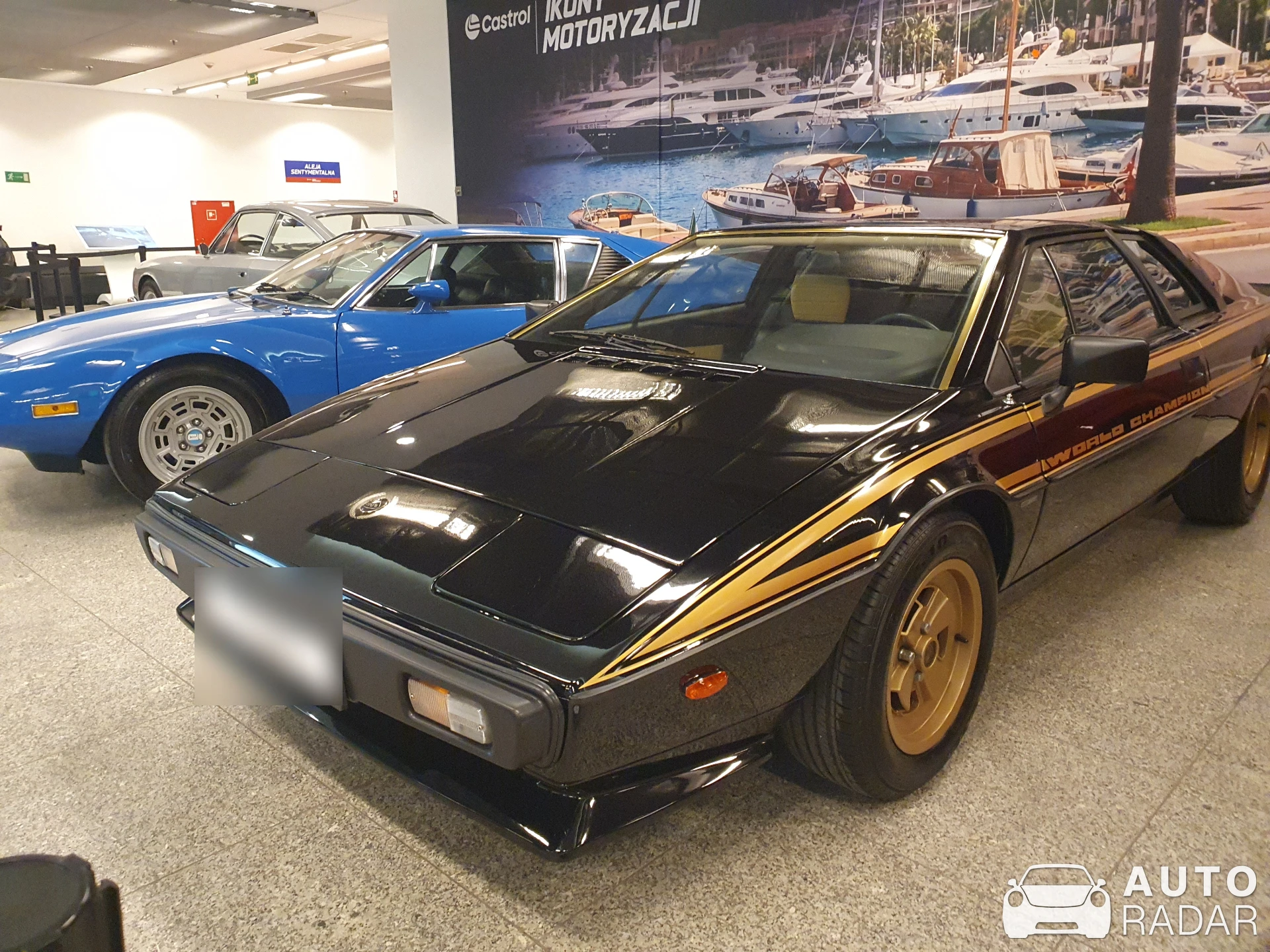 Lotus Esprit S2 JPS spotted