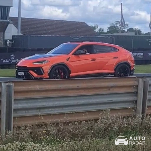 Lamborghini Urus Performante spotted in Leicestershire, United Kingdom