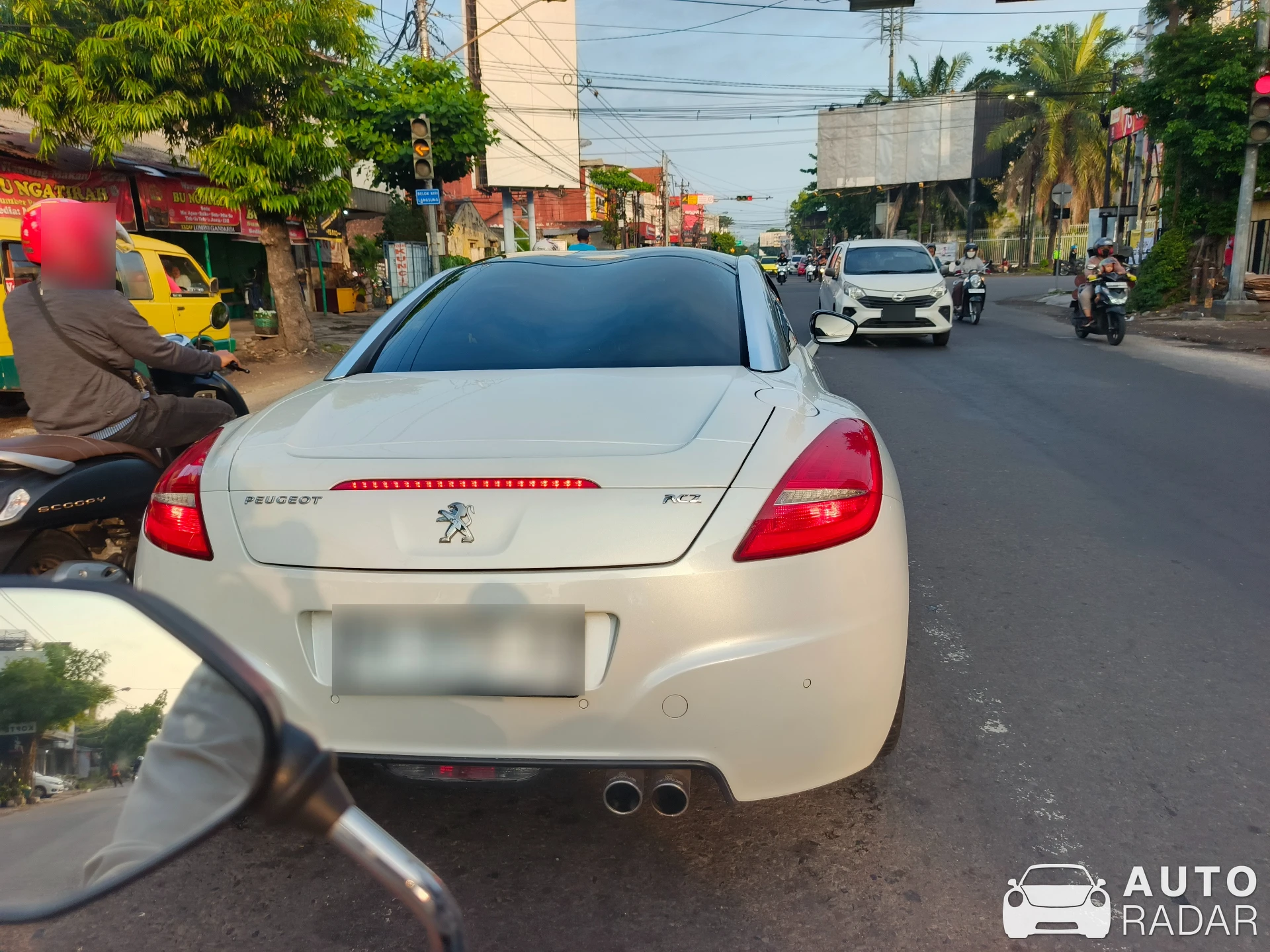 Peugeot RCZ spotted in Sukoharjo
