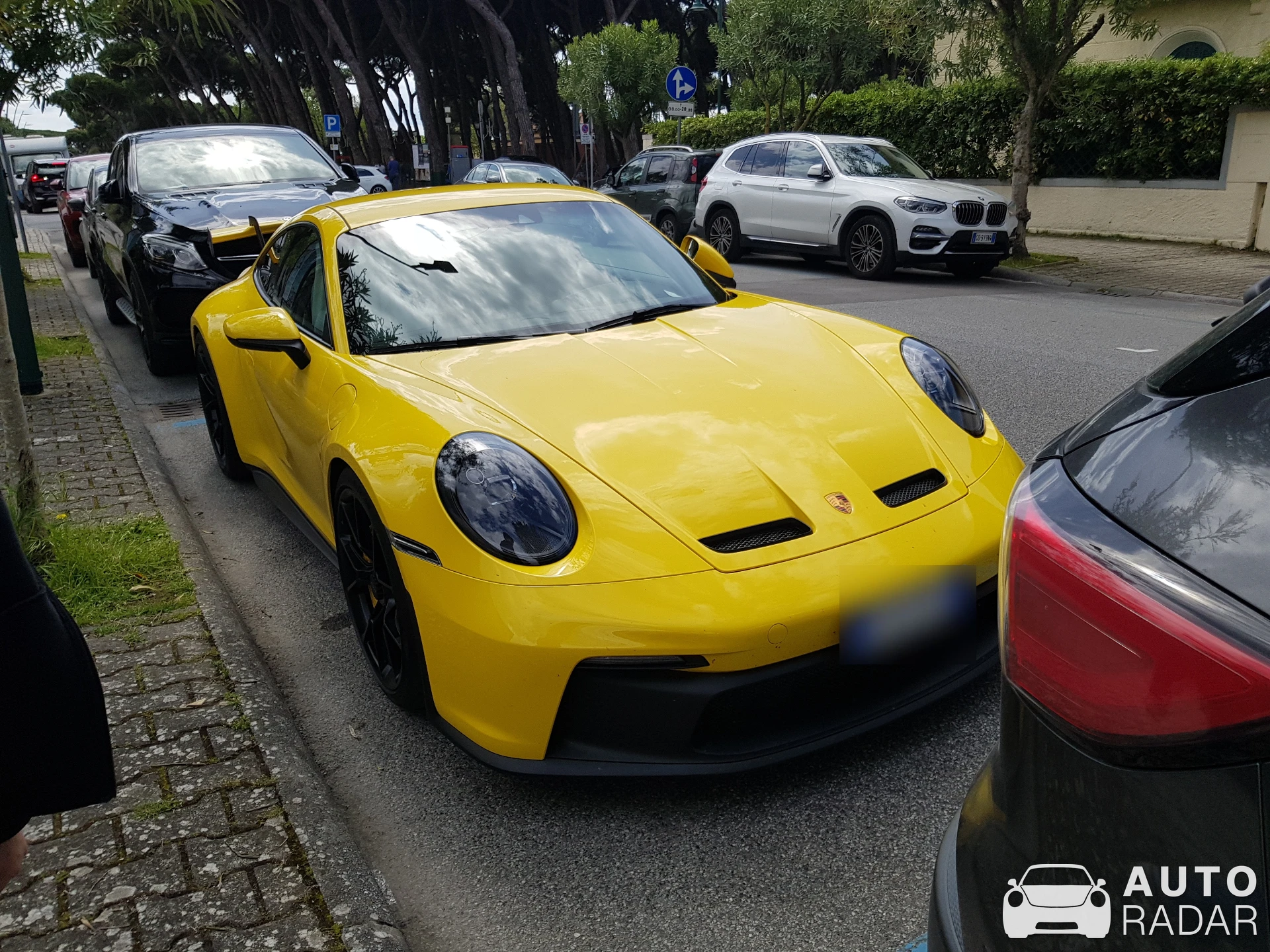 Porsche 992 GT3 R Evo spotted in Forte dei Marmi