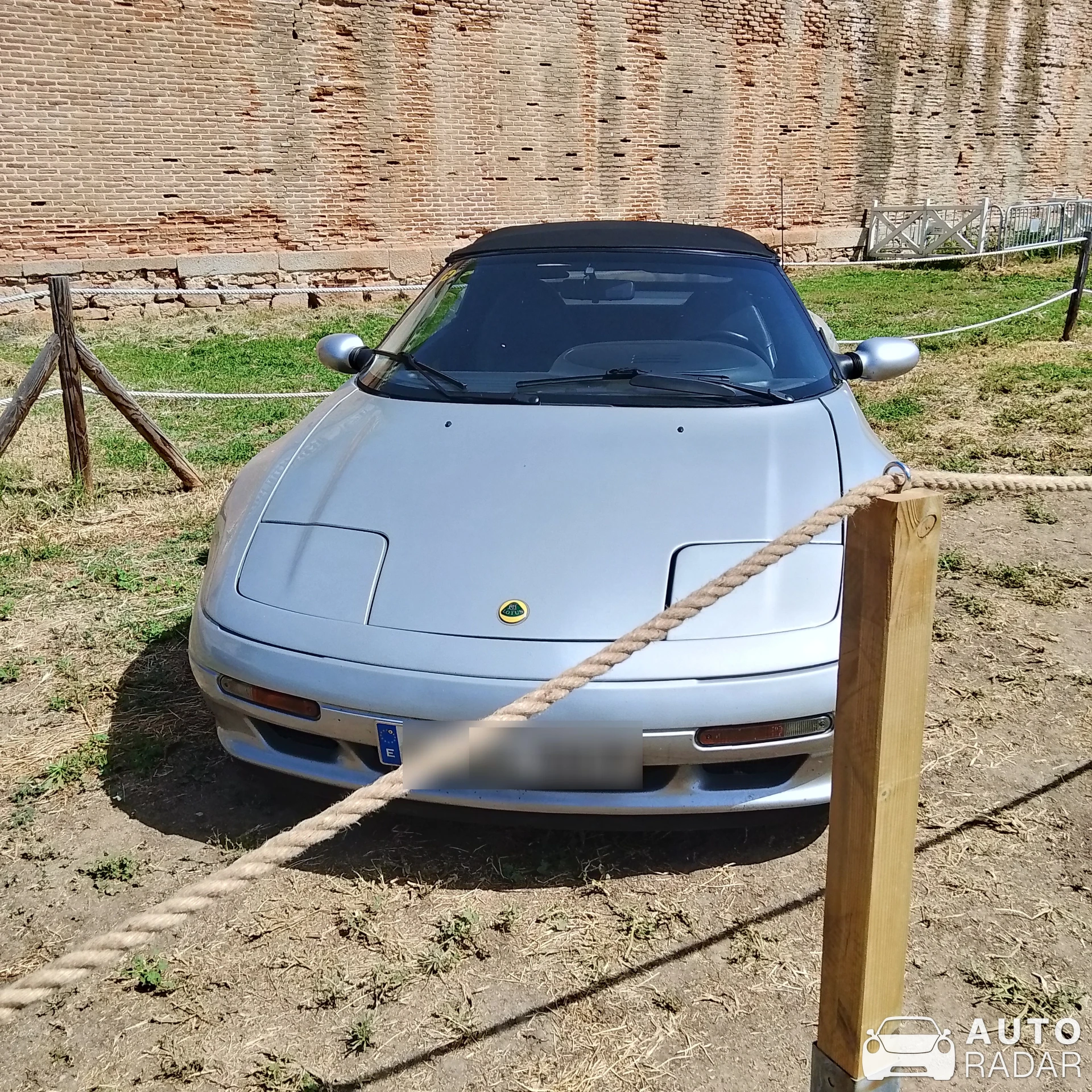 Lotus Elan S4 spotted in Madrid