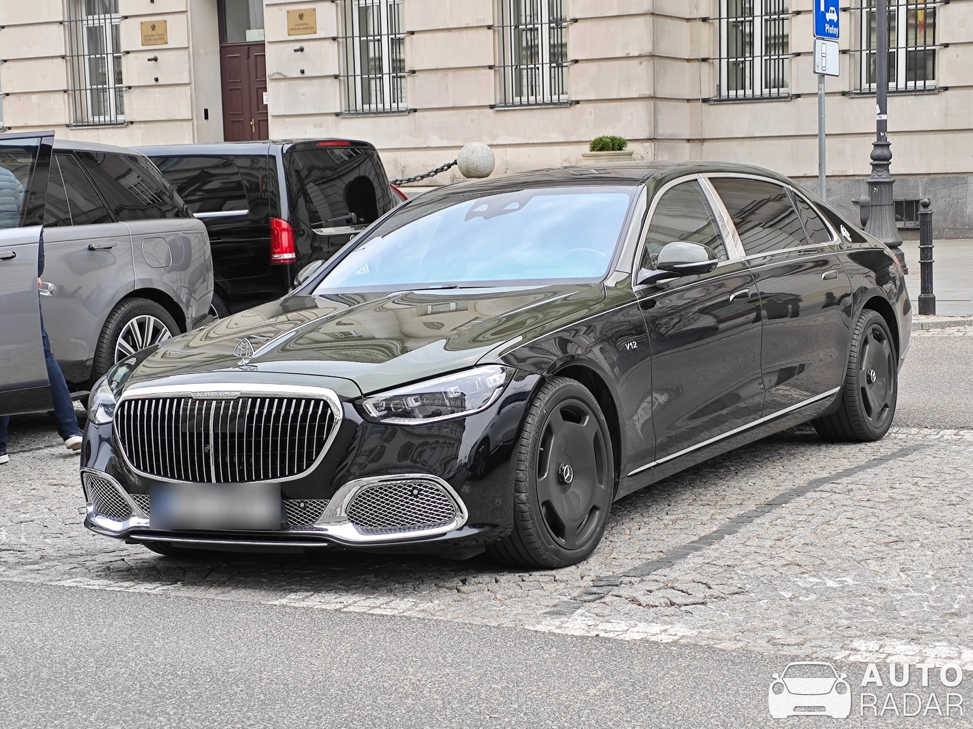 Mercedes-Maybach S 680 V12 Edition spotted in Warszawa