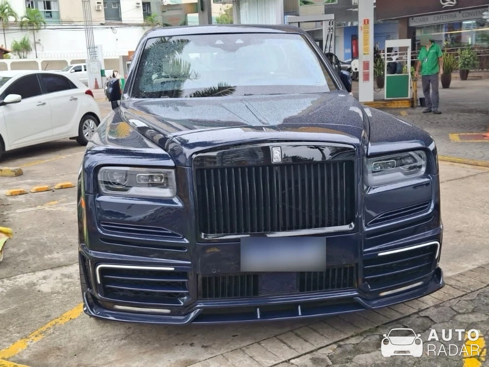 Rolls-Royce Cullinan Mansory spotted in Vila Olímpia, Brasil